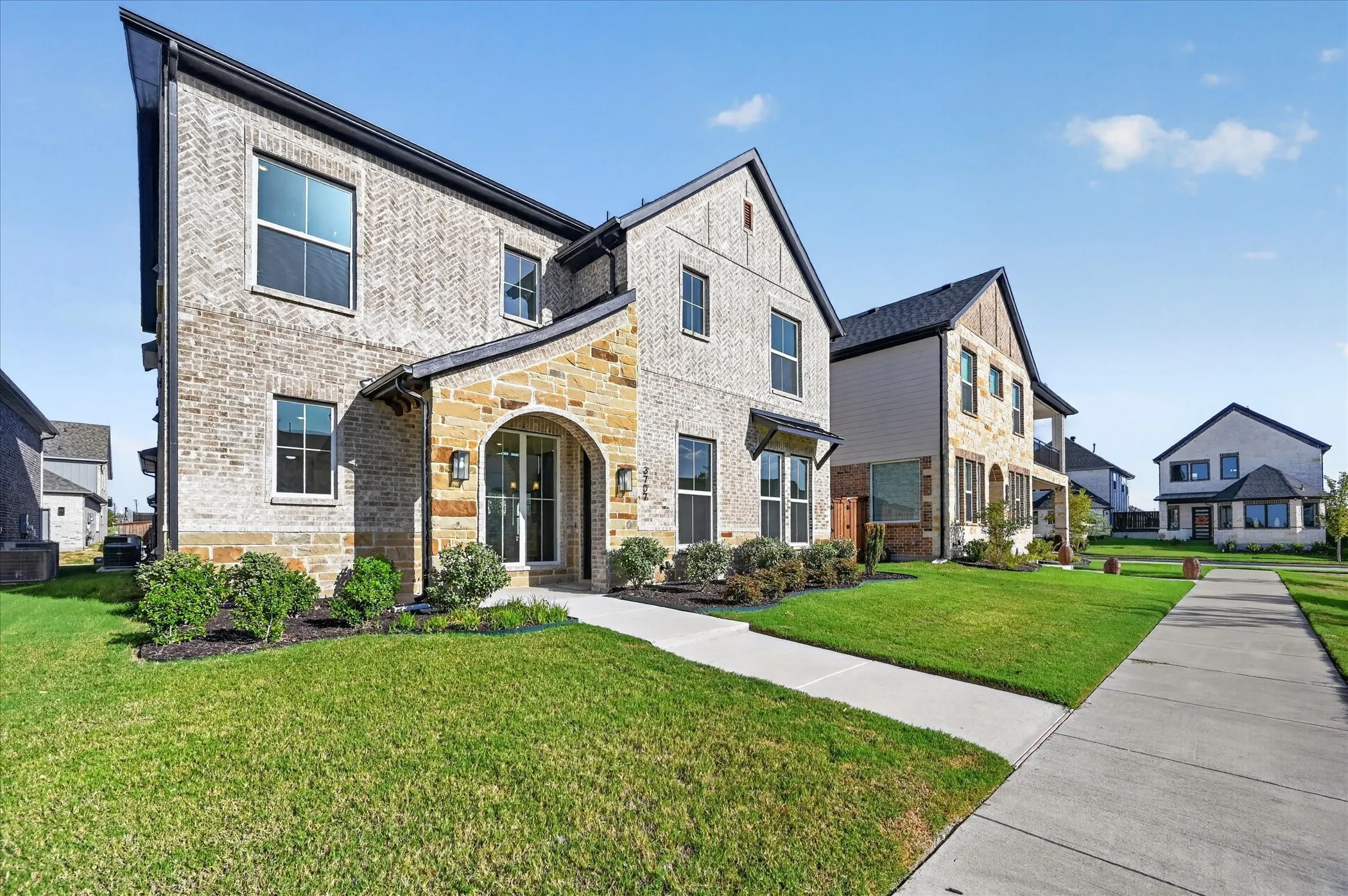 Single Family Residence For Sale