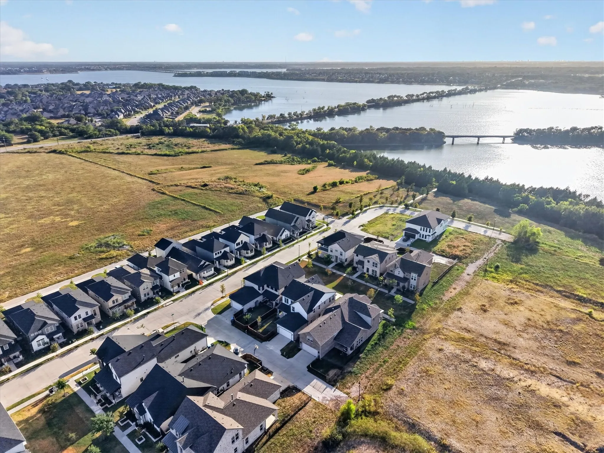 Single Family Residence For Sale in Dallas County , 3707 Pilgrims Mews, Rowlett, Texas 75088, 4 Bedroom, 3 Bathroom, 2 Garage spaces, 3,234 Sqft, built in 2024, mls#21390730, Real Estate Agent in Rowlett, Homes For Sale in Dallas county, Homes For Sale in Rowlett, Realtor in Rowlett Texas, Real Estate Brokerage Independent Realty Texas, Luminita Cordes Realtor