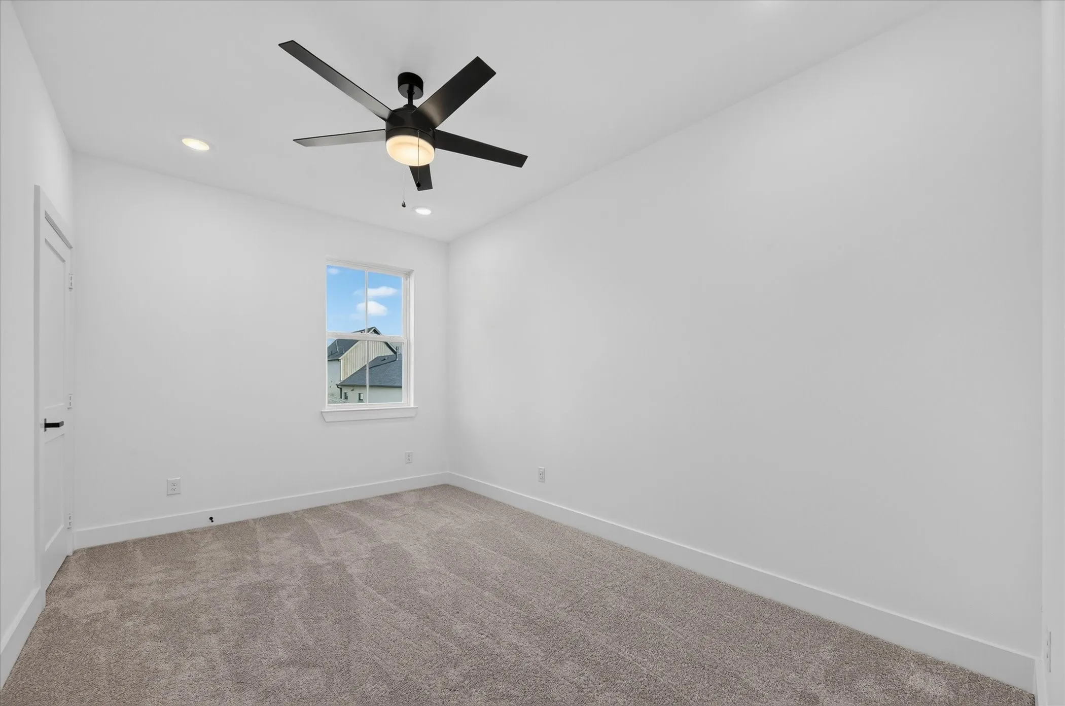 Single Family Residence For Sale in Dallas County , 3707 Pilgrims Mews, Rowlett, Texas 75088, 4 Bedroom, 3 Bathroom, 2 Garage spaces, 3,234 Sqft, built in 2024, mls#21390730, Real Estate Agent in Rowlett, Homes For Sale in Dallas county, Homes For Sale in Rowlett, Realtor in Rowlett Texas, Real Estate Brokerage Independent Realty Texas, Luminita Cordes Realtor