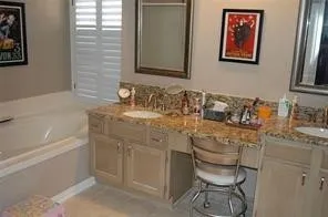 Single Family Residence For Rent in Dallas County , 8636 Mill Creek Road, Irving, Texas 75063, 3 Bedroom, 2 Bathroom, 2 Garage spaces, 1,964 Sqft, built in 1993, mls#21391046, Real Estate Agent in Irving, Homes For Rent in Dallas county, Homes For Rent in Irving, Realtor in Irving Texas, Real Estate Brokerage Independent Realty Texas, Luminita Cordes Realtor