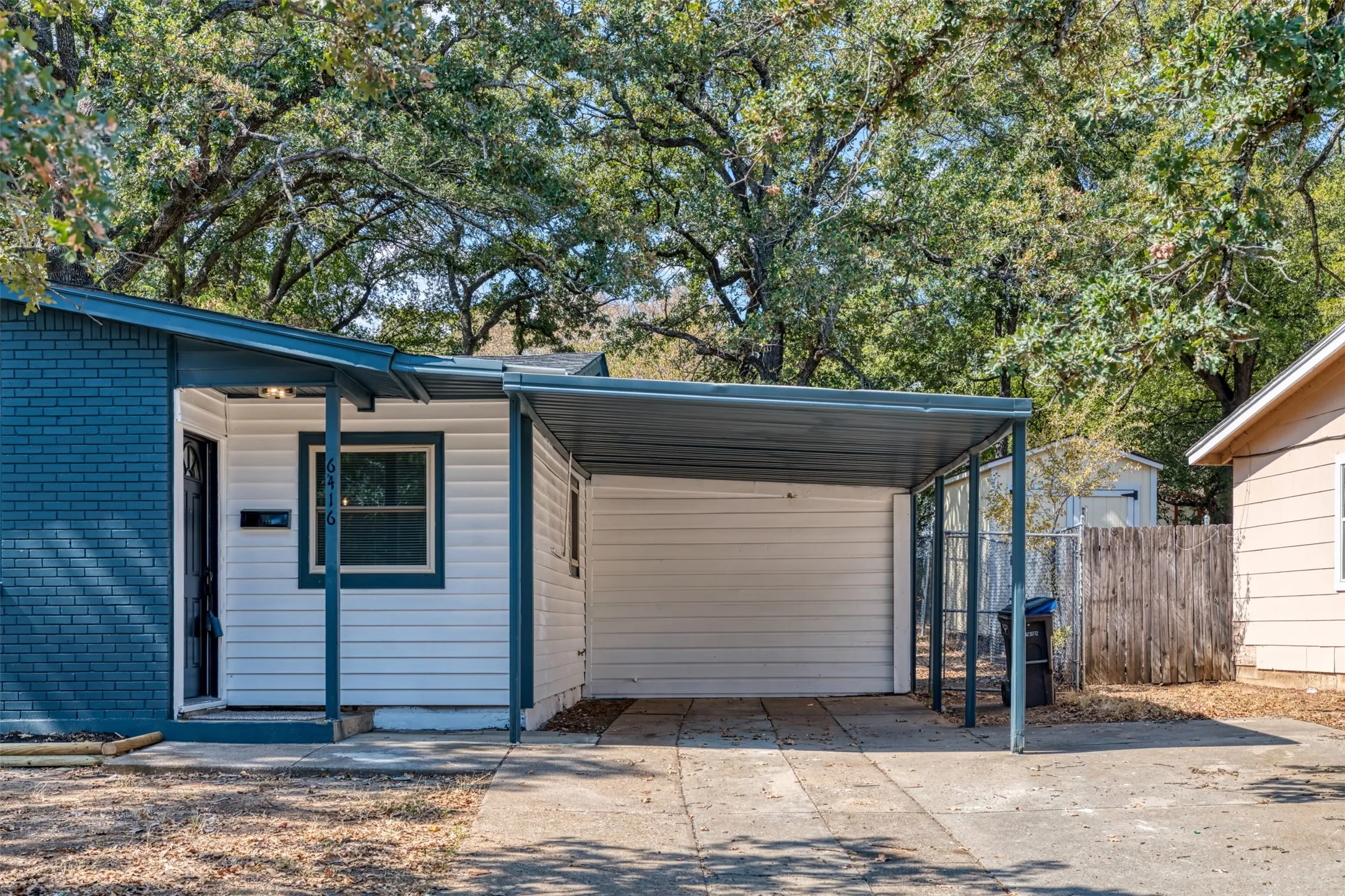 Single Family Residence For Sale in Tarrant County , 6416 Ava Court Drive, Fort Worth, Texas 76112, 3 Bedroom, 1 Bathroom, Garage spaces, 788 Sqft, built in 1958, mls#21355875, Real Estate Agent in Fort Worth, Homes For Sale in Tarrant county, Homes For Sale in Fort Worth, Realtor in Fort Worth Texas, Real Estate Brokerage Independent Realty Texas, Luminita Cordes Realtor
