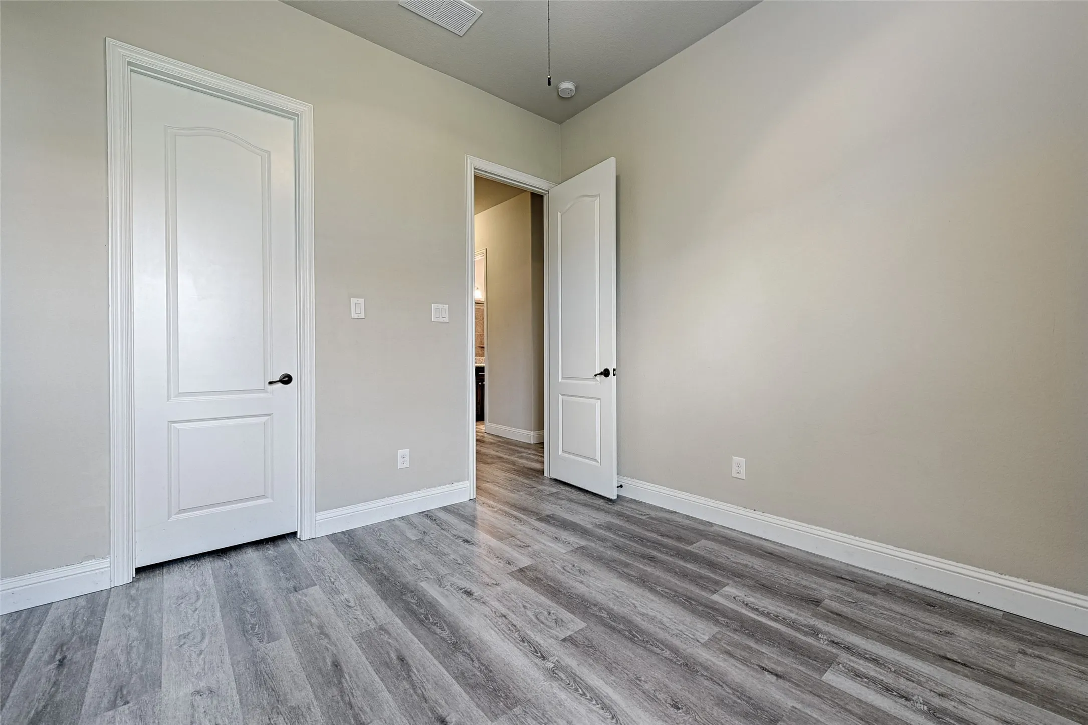 Single Family Residence For Rent in Collin County , 11438 Santa Maria Road, Frisco, Texas 75035, 4 Bedroom, 3 Bathroom, 3 Garage spaces, 2,448 Sqft, built in 2016, mls#21391051, Real Estate Agent in Frisco, Homes For Rent in Collin county, Homes For Rent in Frisco, Realtor in Frisco Texas, Real Estate Brokerage Independent Realty Texas, Luminita Cordes Realtor