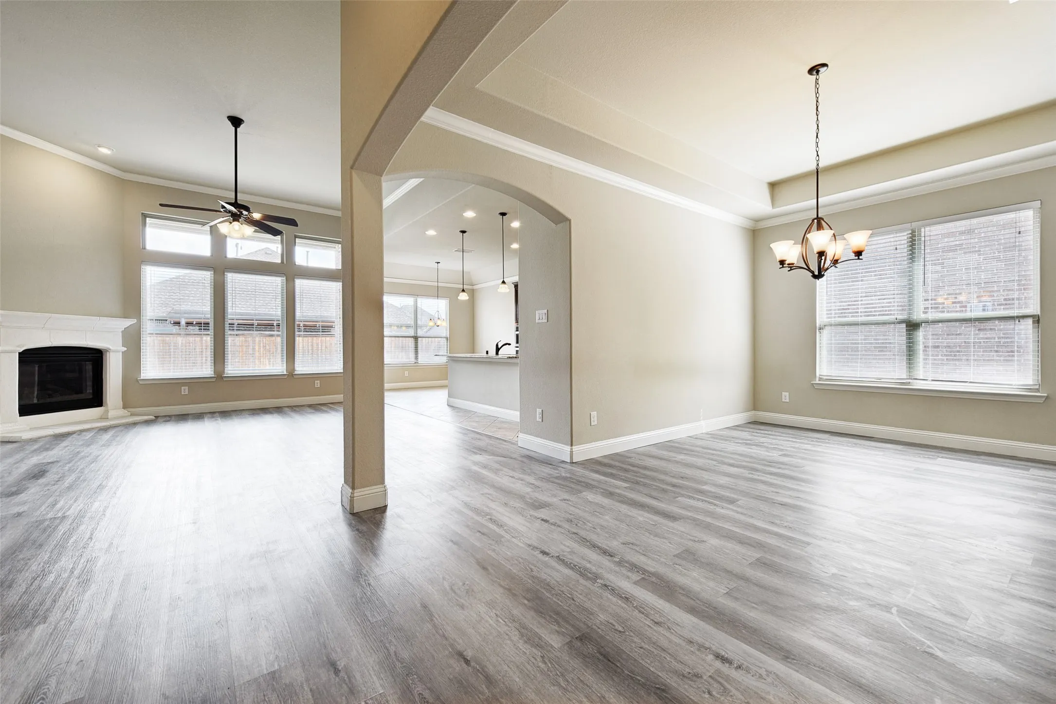 Single Family Residence For Rent in Collin County , 11438 Santa Maria Road, Frisco, Texas 75035, 4 Bedroom, 3 Bathroom, 3 Garage spaces, 2,448 Sqft, built in 2016, mls#21391051, Real Estate Agent in Frisco, Homes For Rent in Collin county, Homes For Rent in Frisco, Realtor in Frisco Texas, Real Estate Brokerage Independent Realty Texas, Luminita Cordes Realtor