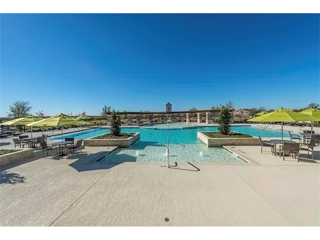 Single Family Residence For Rent in Collin County , 11438 Santa Maria Road, Frisco, Texas 75035, 4 Bedroom, 3 Bathroom, 3 Garage spaces, 2,448 Sqft, built in 2016, mls#21391051, Real Estate Agent in Frisco, Homes For Rent in Collin county, Homes For Rent in Frisco, Realtor in Frisco Texas, Real Estate Brokerage Independent Realty Texas, Luminita Cordes Realtor