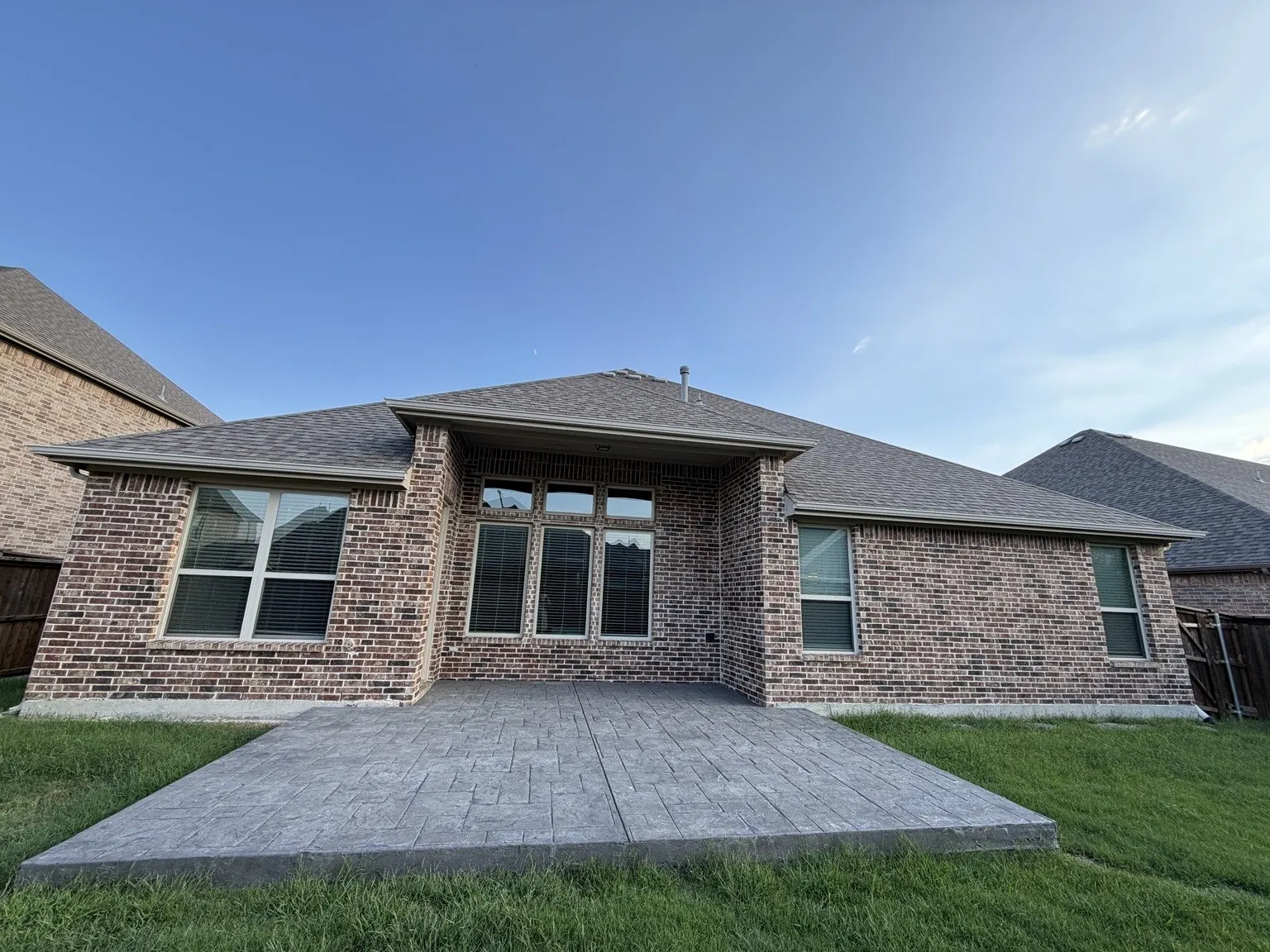 Single Family Residence For Rent in Collin County , 11438 Santa Maria Road, Frisco, Texas 75035, 4 Bedroom, 3 Bathroom, 3 Garage spaces, 2,448 Sqft, built in 2016, mls#21391051, Real Estate Agent in Frisco, Homes For Rent in Collin county, Homes For Rent in Frisco, Realtor in Frisco Texas, Real Estate Brokerage Independent Realty Texas, Luminita Cordes Realtor