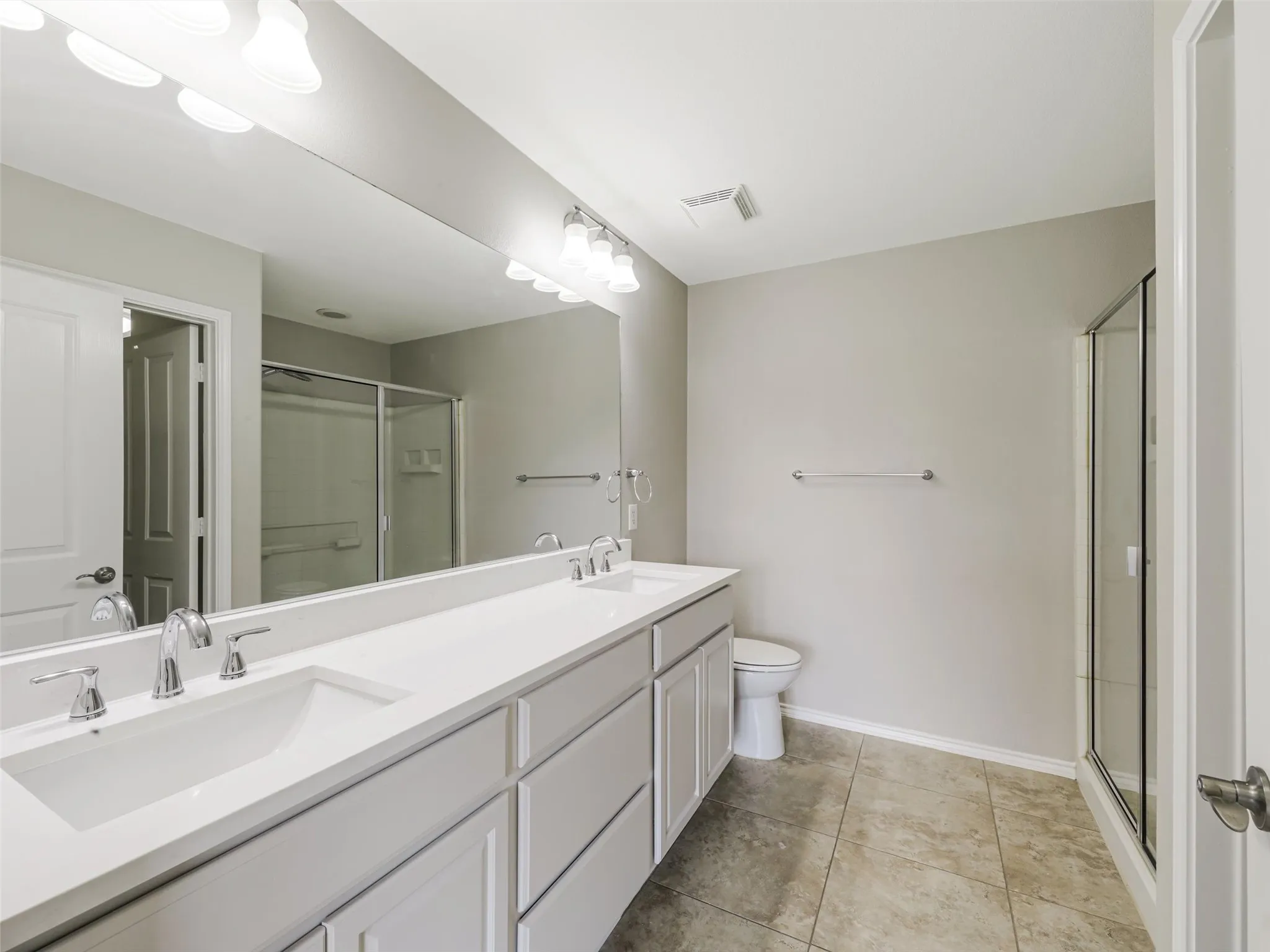 Single Family Residence For Sale in Denton County , 7409 Kite Lane, Frisco, Texas 75036, 3 Bedroom, 2 Bathroom, 2 Garage spaces, 1,468 Sqft, built in 2013, mls#21388082, Real Estate Agent in Frisco, Homes For Sale in Denton county, Homes For Sale in Frisco, Realtor in Frisco Texas, Real Estate Brokerage Independent Realty Texas, Luminita Cordes Realtor