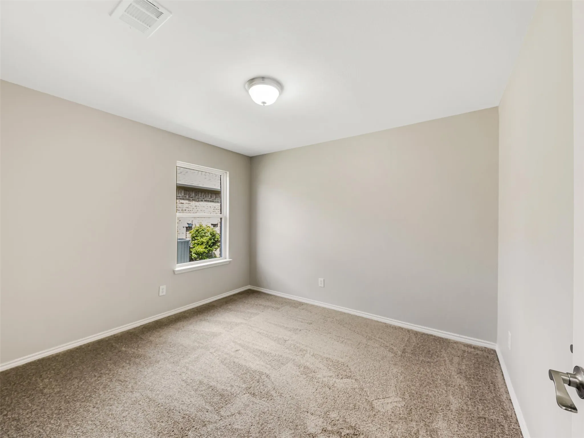Single Family Residence For Sale in Denton County , 7409 Kite Lane, Frisco, Texas 75036, 3 Bedroom, 2 Bathroom, 2 Garage spaces, 1,468 Sqft, built in 2013, mls#21388082, Real Estate Agent in Frisco, Homes For Sale in Denton county, Homes For Sale in Frisco, Realtor in Frisco Texas, Real Estate Brokerage Independent Realty Texas, Luminita Cordes Realtor