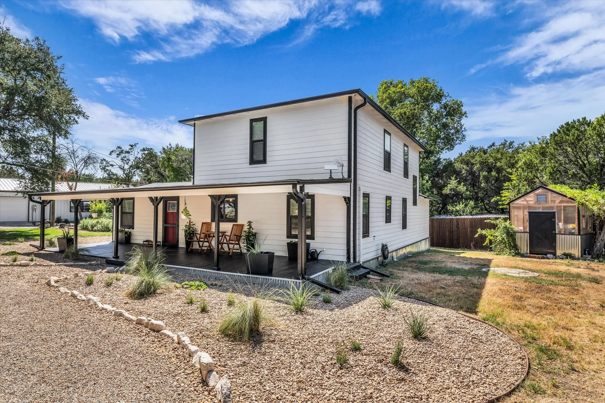 Single Family Residence For Sale in Johnson County , 9340 Apache Trail, Rio Vista, Texas 76093, 3 Bedroom, 2 Bathroom, Garage spaces, 2,073 Sqft, built in 1980, mls#21391053, Real Estate Agent in Rio Vista, Homes For Sale in Johnson county, Homes For Sale in Rio Vista, Realtor in Rio Vista Texas, Real Estate Brokerage Independent Realty Texas, Luminita Cordes Realtor