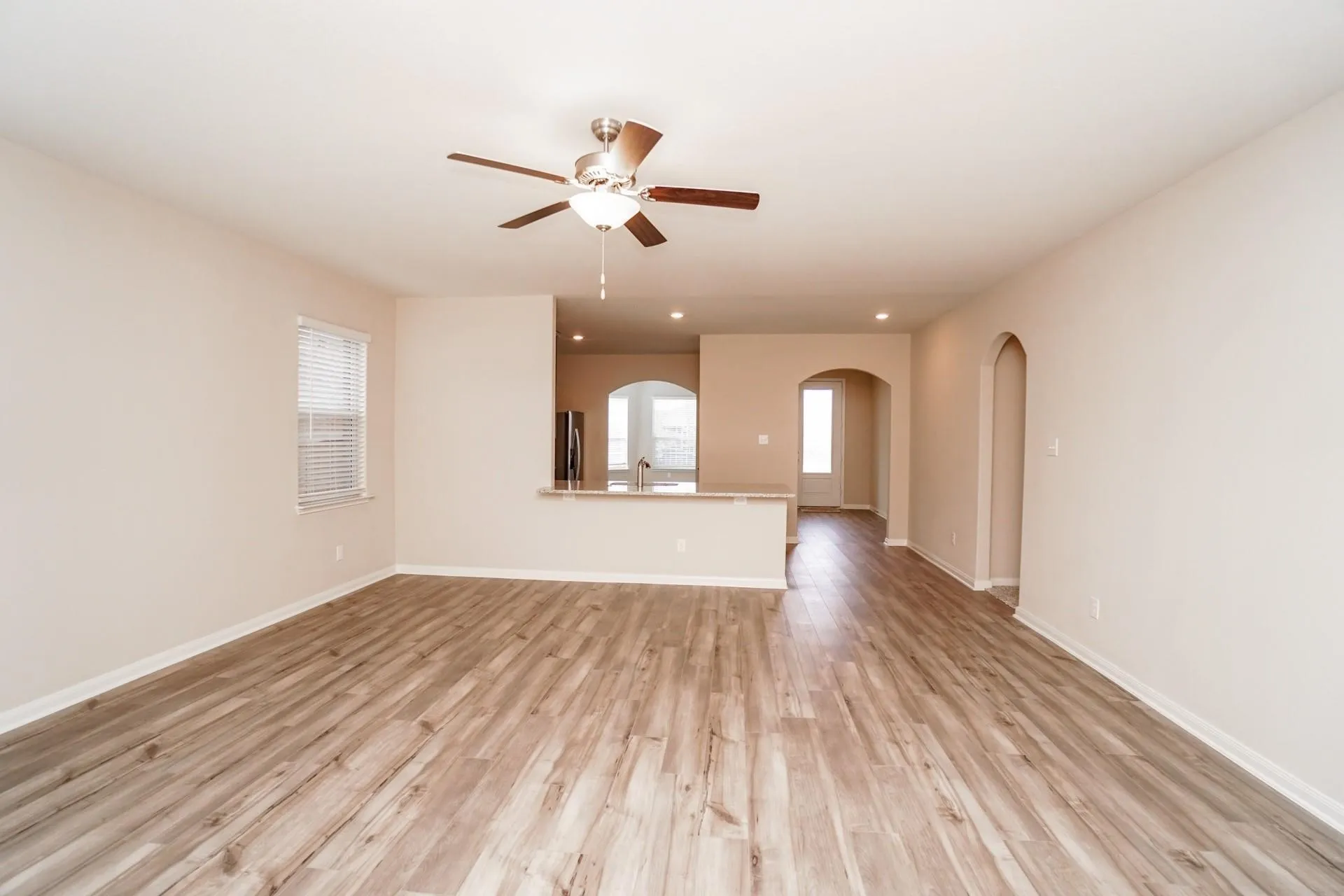 Single Family Residence For Rent in Denton County , 5404 Songbird Trail, Denton, Texas 76207, 3 Bedroom, 2 Bathroom, 2 Garage spaces, 2,000 Sqft, built in 2020, mls#21391054, Real Estate Agent in Denton, Homes For Rent in Denton county, Homes For Rent in Denton, Realtor in Denton Texas, Real Estate Brokerage Independent Realty Texas, Luminita Cordes Realtor