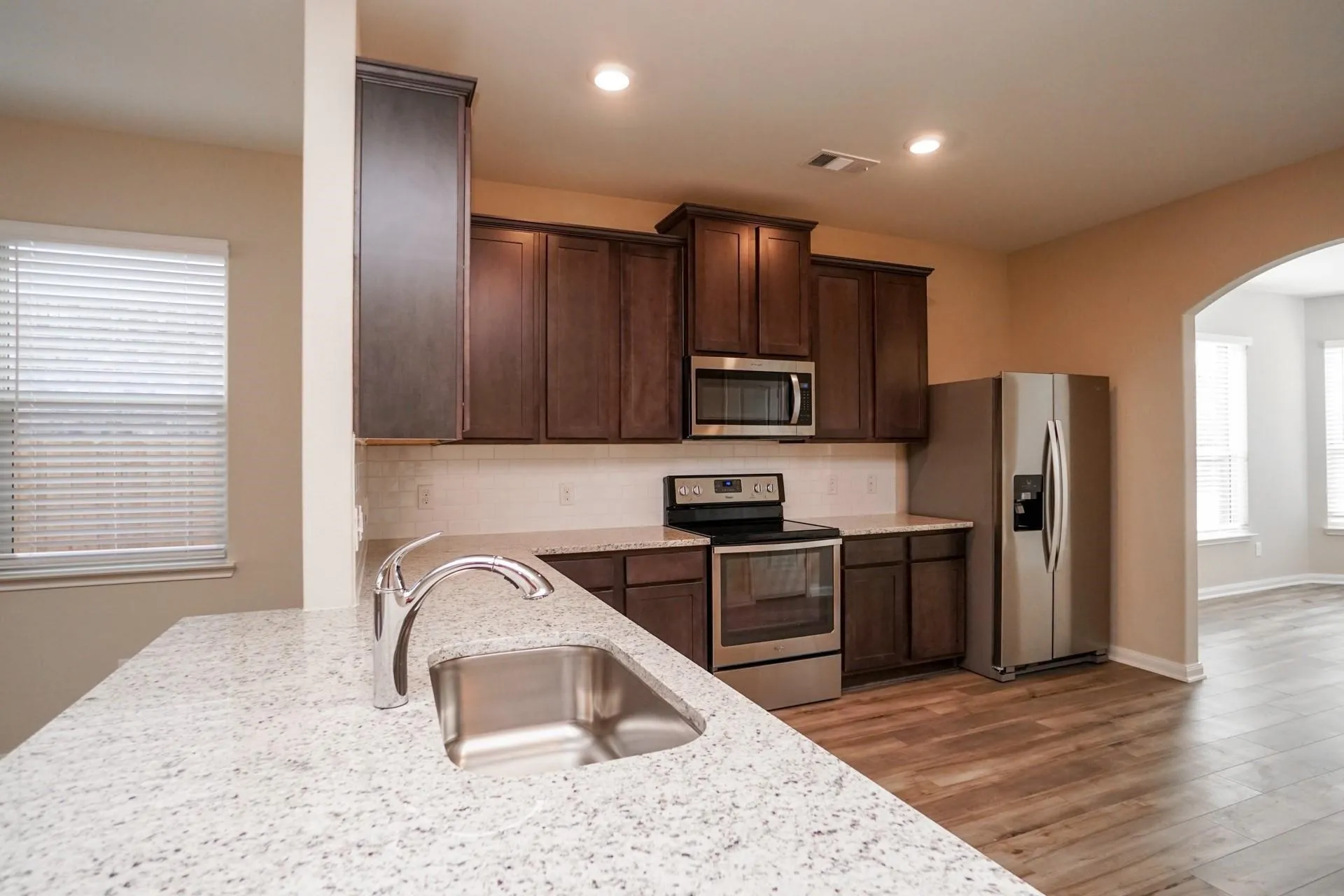 Single Family Residence For Rent in Denton County , 5404 Songbird Trail, Denton, Texas 76207, 3 Bedroom, 2 Bathroom, 2 Garage spaces, 2,000 Sqft, built in 2020, mls#21391054, Real Estate Agent in Denton, Homes For Rent in Denton county, Homes For Rent in Denton, Realtor in Denton Texas, Real Estate Brokerage Independent Realty Texas, Luminita Cordes Realtor