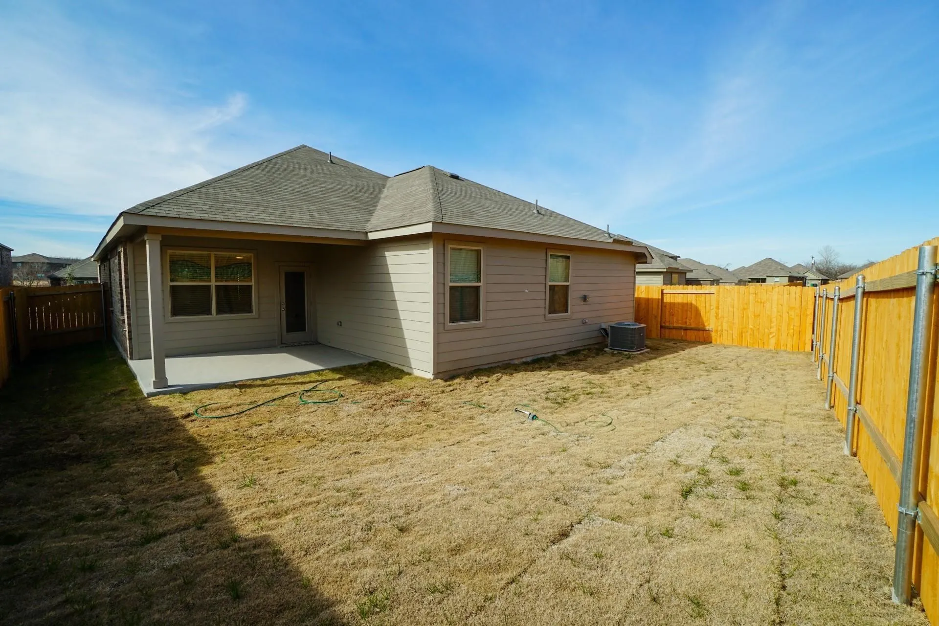 Single Family Residence For Rent in Denton County , 5404 Songbird Trail, Denton, Texas 76207, 3 Bedroom, 2 Bathroom, 2 Garage spaces, 2,000 Sqft, built in 2020, mls#21391054, Real Estate Agent in Denton, Homes For Rent in Denton county, Homes For Rent in Denton, Realtor in Denton Texas, Real Estate Brokerage Independent Realty Texas, Luminita Cordes Realtor