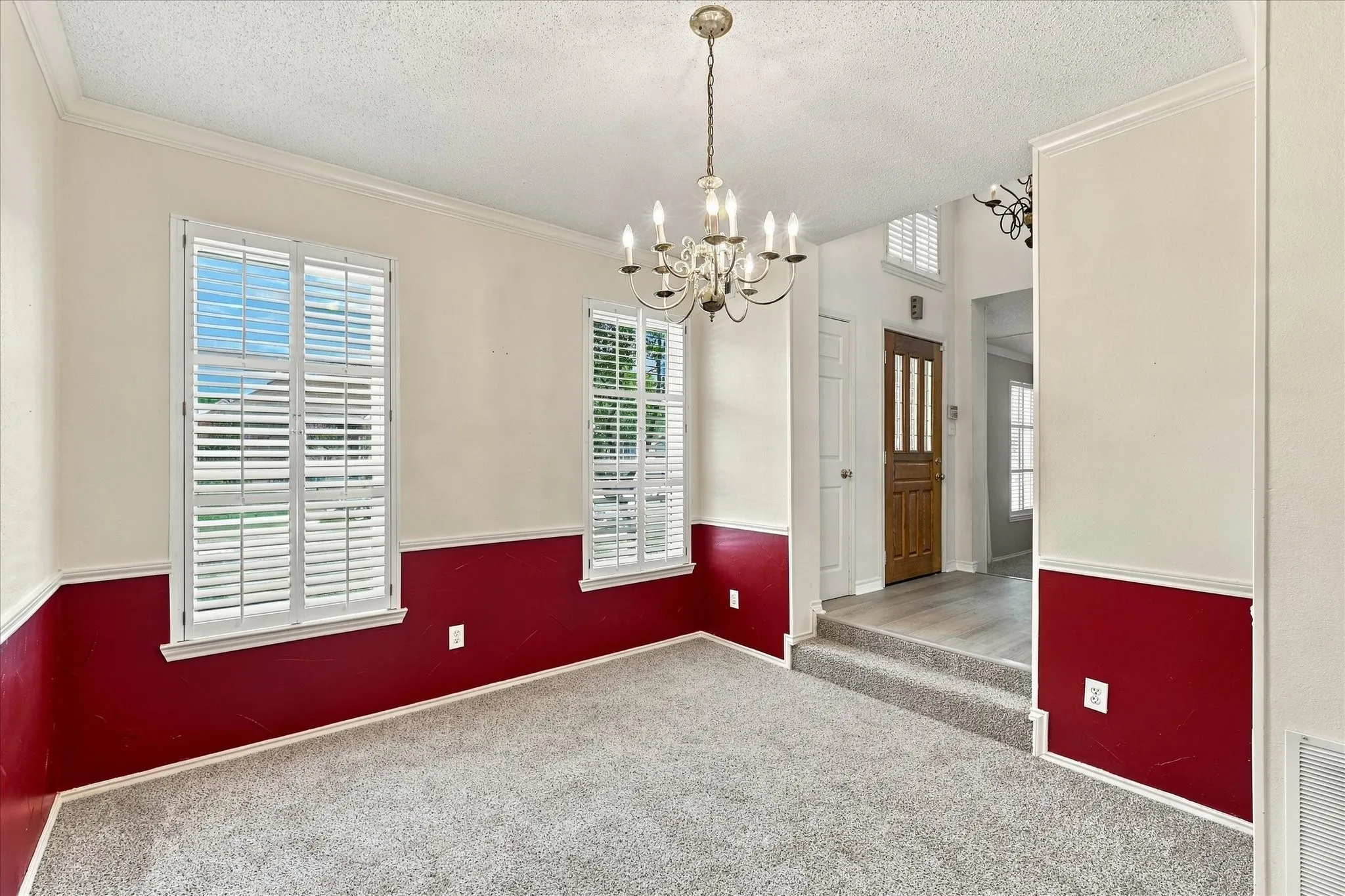 Single Family Residence For Sale in Dallas County , 8302 Brentwood Street, Rowlett, Texas 75088, 4 Bedroom, 3 Bathroom, 2 Garage spaces, 2,808 Sqft, built in 1990, mls#21387089, Real Estate Agent in Rowlett, Homes For Sale in Dallas county, Homes For Sale in Rowlett, Realtor in Rowlett Texas, Real Estate Brokerage Independent Realty Texas, Luminita Cordes Realtor