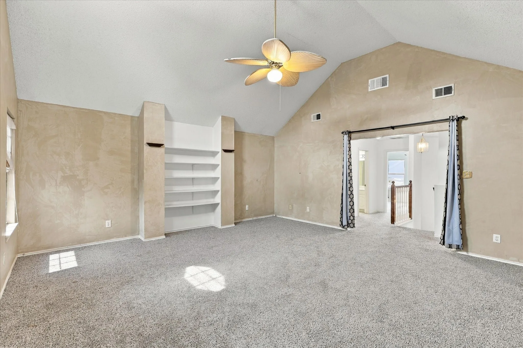 Single Family Residence For Sale in Dallas County , 8302 Brentwood Street, Rowlett, Texas 75088, 4 Bedroom, 3 Bathroom, 2 Garage spaces, 2,808 Sqft, built in 1990, mls#21387089, Real Estate Agent in Rowlett, Homes For Sale in Dallas county, Homes For Sale in Rowlett, Realtor in Rowlett Texas, Real Estate Brokerage Independent Realty Texas, Luminita Cordes Realtor