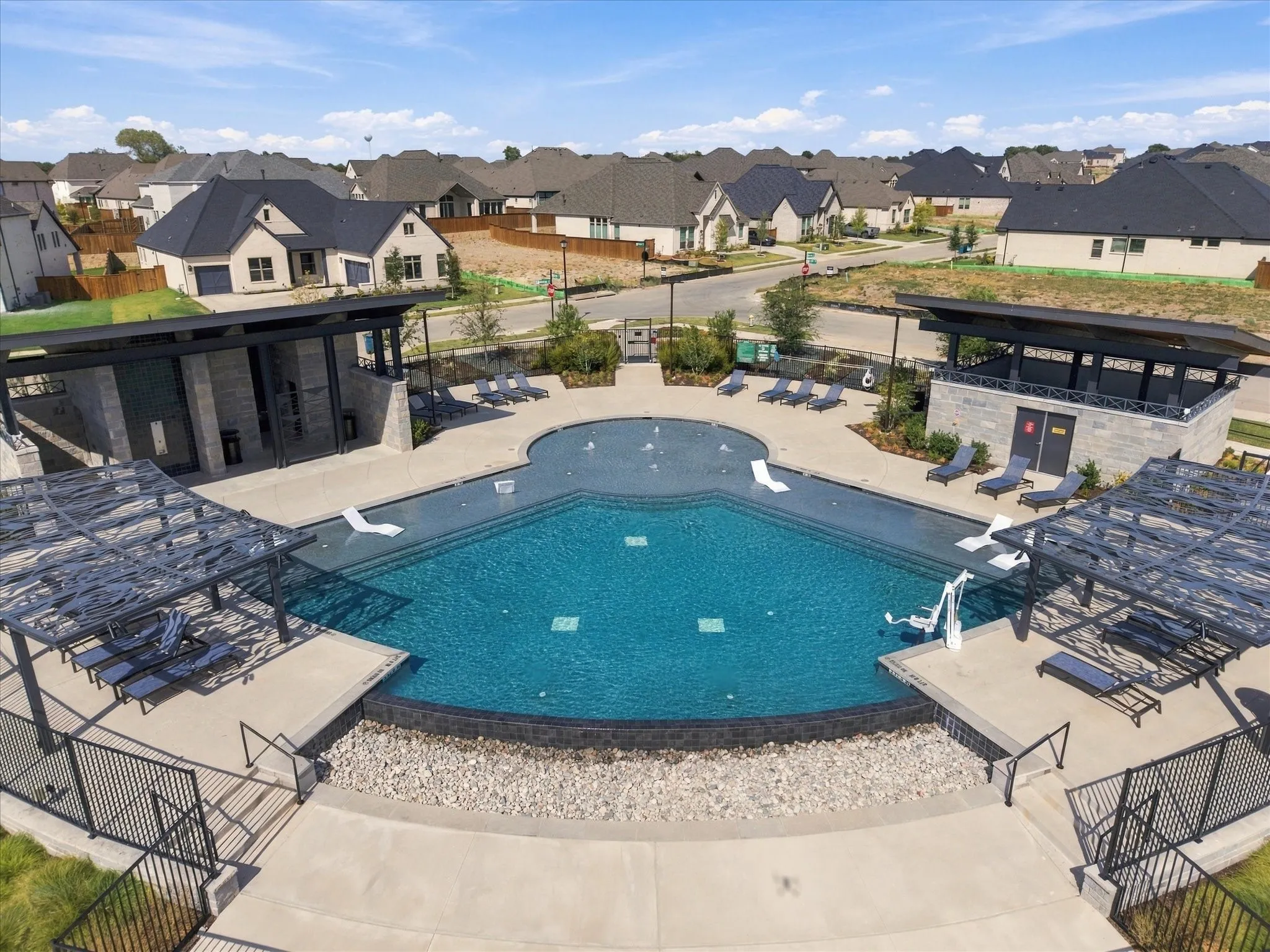 Single Family Residence For Sale in Rockwall County , 1922 Grand Avenue, Rockwall, Texas 75087, 4 Bedroom, 4 Bathroom, 3 Garage spaces, 3,003 Sqft, built in 2025, mls#21390425, Real Estate Agent in Rockwall, Homes For Sale in Rockwall county, Homes For Sale in Rockwall, Realtor in Rockwall Texas, Real Estate Brokerage Independent Realty Texas, Luminita Cordes Realtor