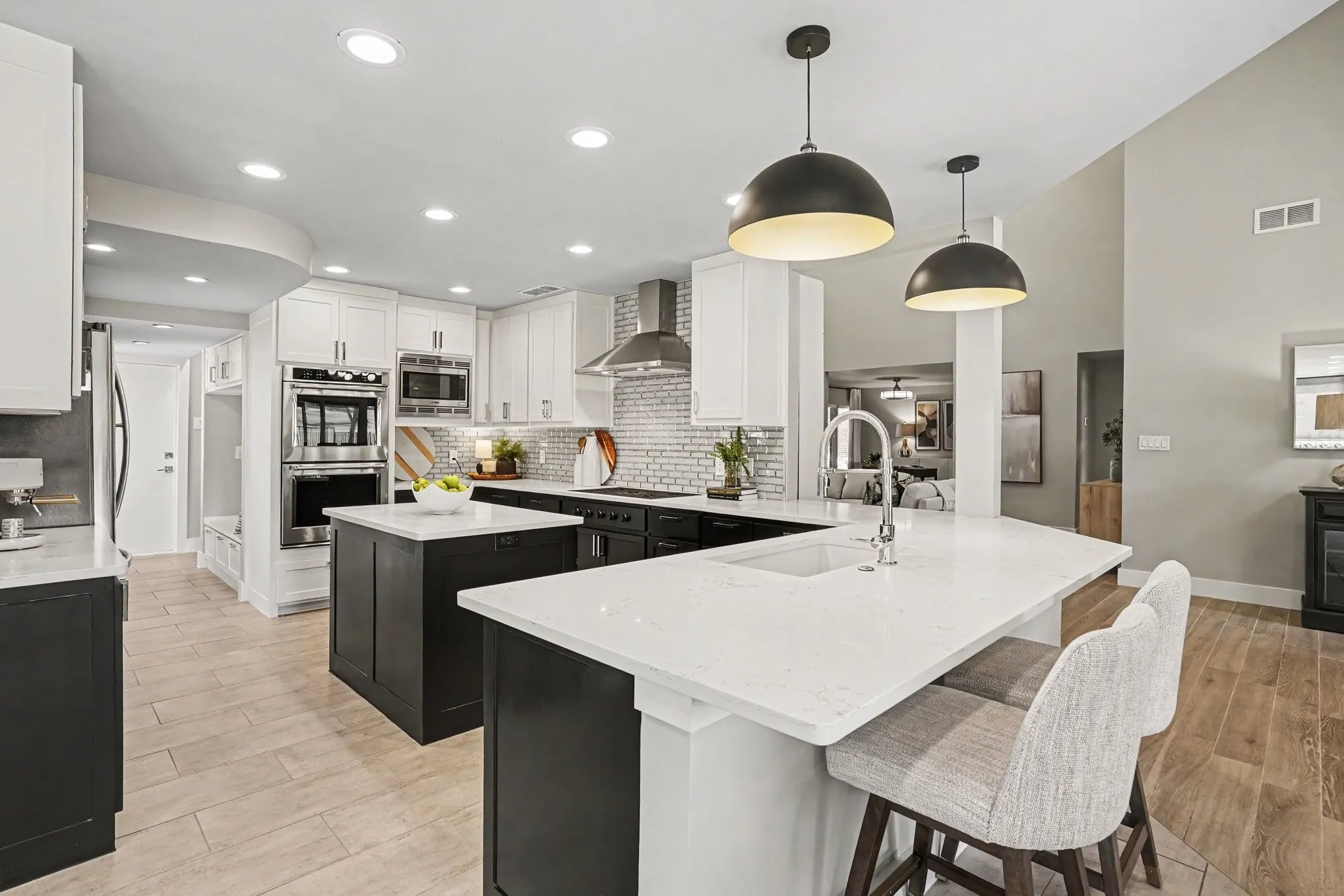Kitchen with custom cabinets, quartz counters