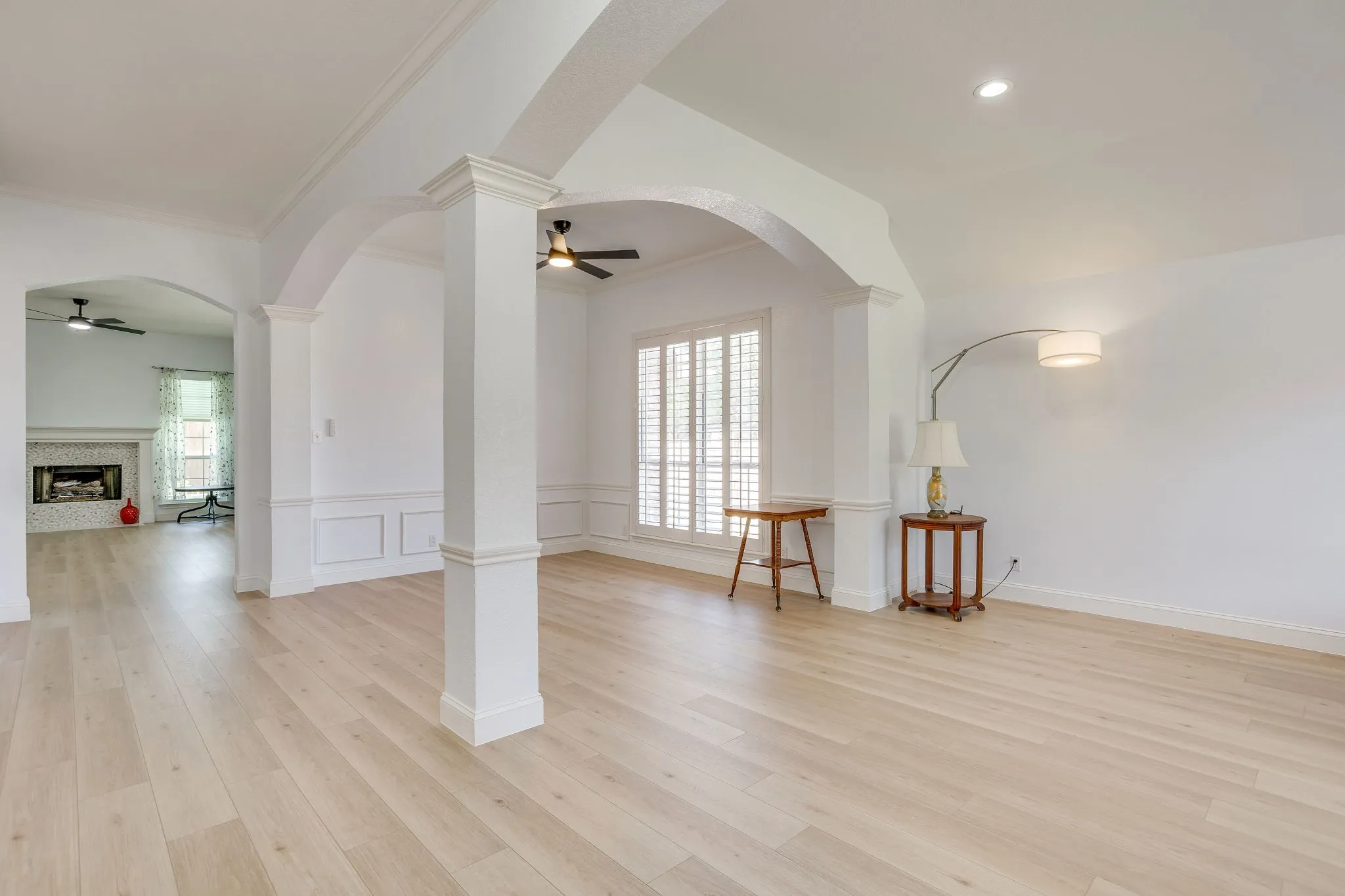 Single Family Residence For Sale in Tarrant County , 3100 Andrew Court, Bedford, Texas 76021, 4 Bedroom, 2 Bathroom, 2 Garage spaces, 2,374 Sqft, built in 1994, mls#21390787, Real Estate Agent in Bedford, Homes For Sale in Tarrant county, Homes For Sale in Bedford, Realtor in Bedford Texas, Real Estate Brokerage Independent Realty Texas, Luminita Cordes Realtor