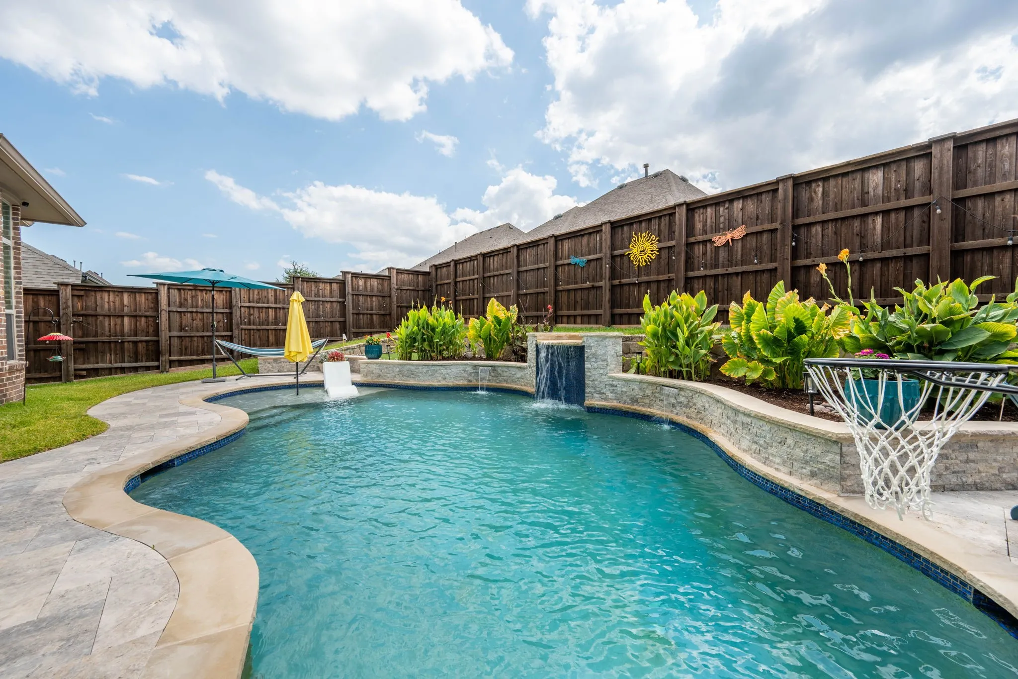 Single Family Residence For Sale in Rockwall County , 1013 Calm Crest Drive, Rockwall, Texas 75087, 4 Bedroom, 4 Bathroom, 3 Garage spaces, 3,832 Sqft, built in 2016, mls#21391059, Real Estate Agent in Rockwall, Homes For Sale in Rockwall county, Homes For Sale in Rockwall, Realtor in Rockwall Texas, Real Estate Brokerage Independent Realty Texas, Luminita Cordes Realtor