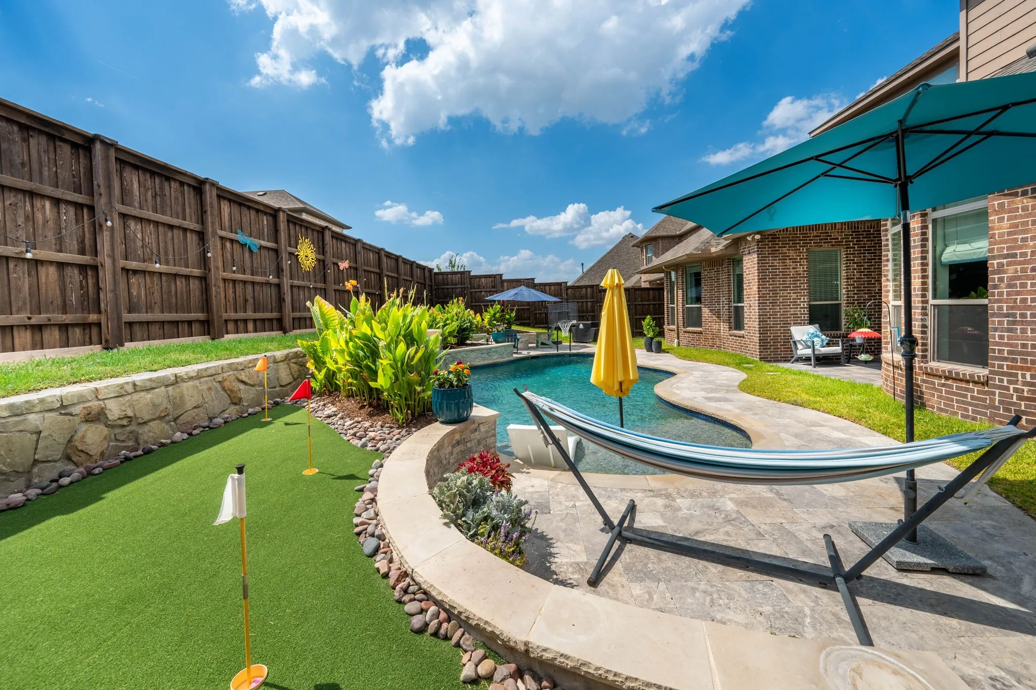 Single Family Residence For Sale in Rockwall County , 1013 Calm Crest Drive, Rockwall, Texas 75087, 4 Bedroom, 4 Bathroom, 3 Garage spaces, 3,832 Sqft, built in 2016, mls#21391059, Real Estate Agent in Rockwall, Homes For Sale in Rockwall county, Homes For Sale in Rockwall, Realtor in Rockwall Texas, Real Estate Brokerage Independent Realty Texas, Luminita Cordes Realtor