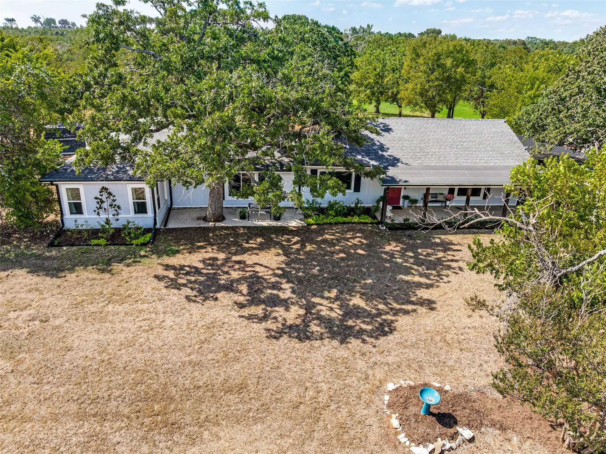 Single Family Residence For Sale in Parker County , 220 Ash Creek Drive W, Sanctuary, Texas 76020, 4 Bedroom, 2 Bathroom, Garage spaces, 2,060 Sqft, built in 1976, mls#21391081, Real Estate Agent in Sanctuary, Homes For Sale in Parker county, Homes For Sale in Sanctuary, Realtor in Sanctuary Texas, Real Estate Brokerage Independent Realty Texas, Luminita Cordes Realtor