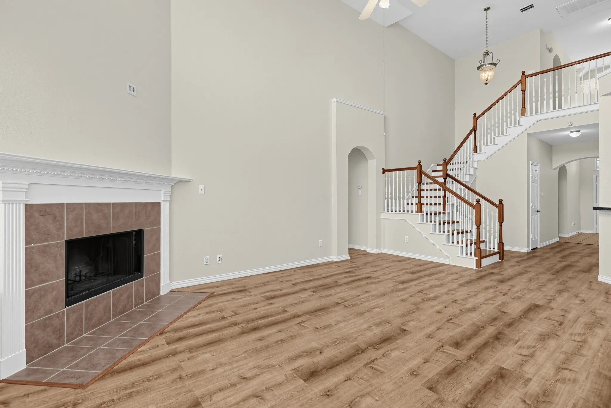 Single Family Residence For Sale in Collin County , 3533 Stroll Road, Plano, Texas 75025, 4 Bedroom, 3 Bathroom, 2 Garage spaces, 2,601 Sqft, built in 2006, mls#21391084, Real Estate Agent in Plano, Homes For Sale in Collin county, Homes For Sale in Plano, Realtor in Plano Texas, Real Estate Brokerage Independent Realty Texas, Luminita Cordes Realtor