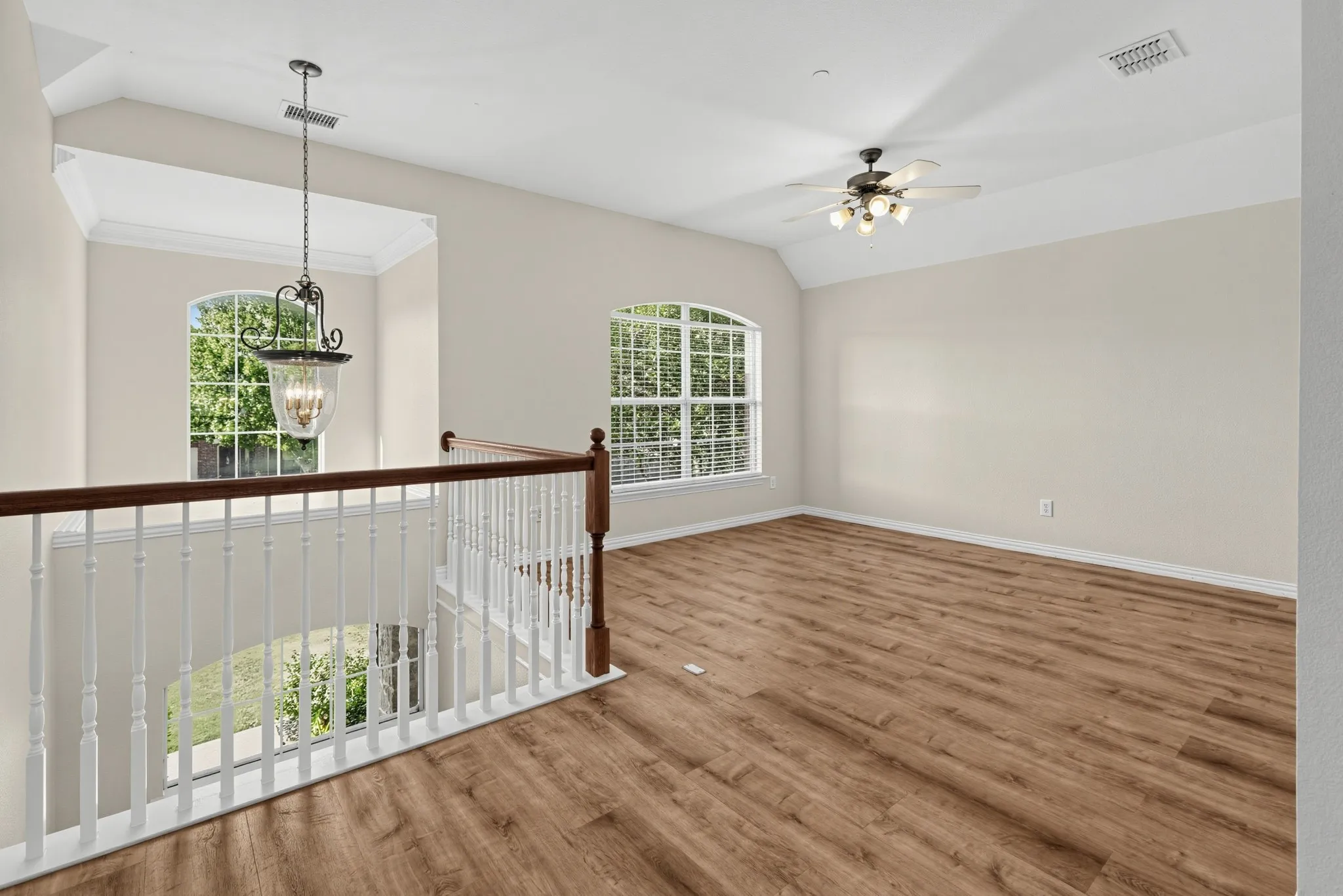 Single Family Residence For Sale in Collin County , 3533 Stroll Road, Plano, Texas 75025, 4 Bedroom, 3 Bathroom, 2 Garage spaces, 2,601 Sqft, built in 2006, mls#21391084, Real Estate Agent in Plano, Homes For Sale in Collin county, Homes For Sale in Plano, Realtor in Plano Texas, Real Estate Brokerage Independent Realty Texas, Luminita Cordes Realtor