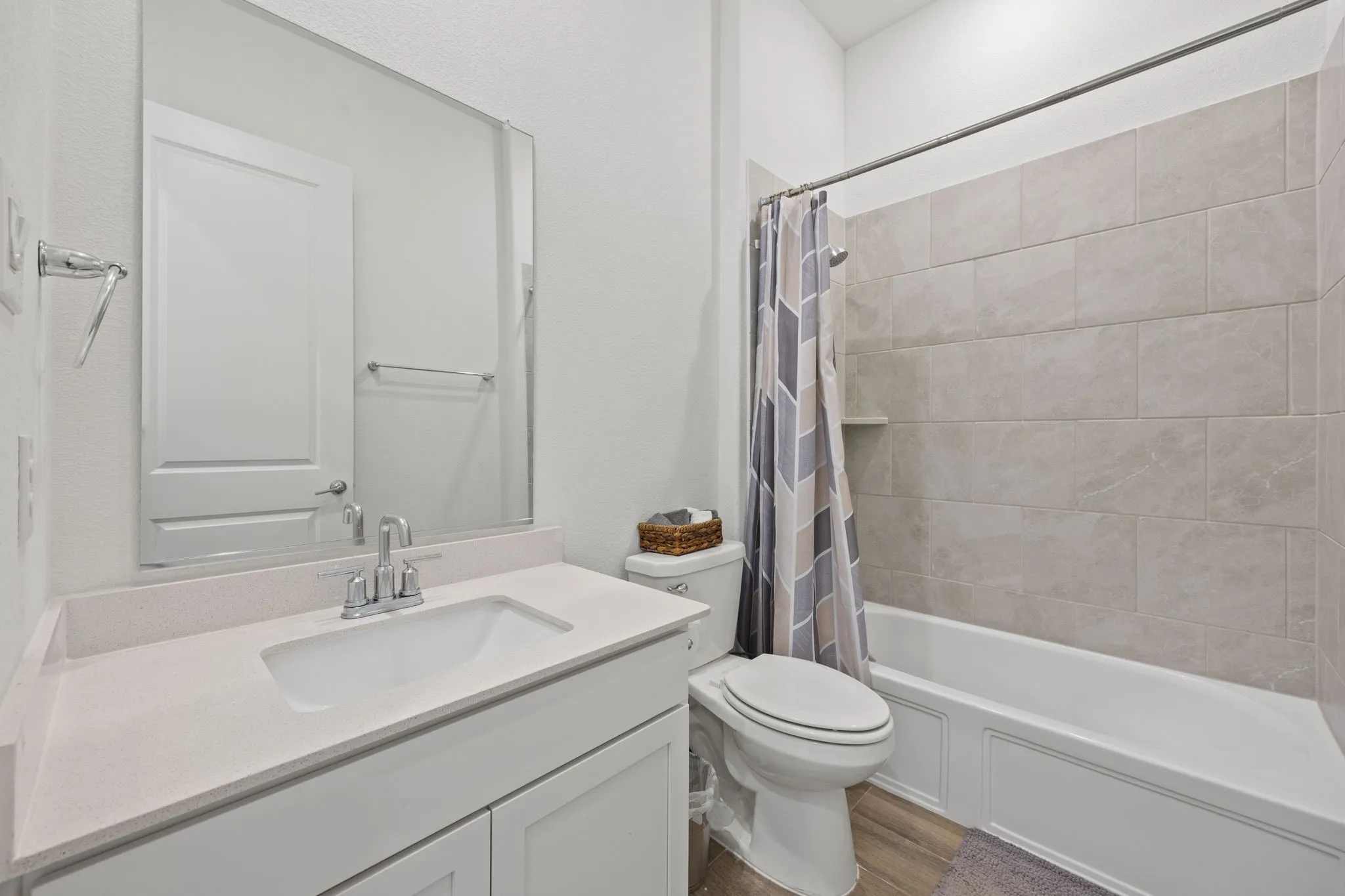 Single Family Residence For Sale in Tarrant County , 4709 Kings Garden Parkway, Arlington, Texas 76005, 2 Bedroom, 2 Bathroom, 2 Garage spaces, 1,774 Sqft, built in 2023, mls#21391008, Real Estate Agent in Arlington, Homes For Sale in Tarrant county, Homes For Sale in Arlington, Realtor in Arlington Texas, Real Estate Brokerage Independent Realty Texas, Luminita Cordes Realtor