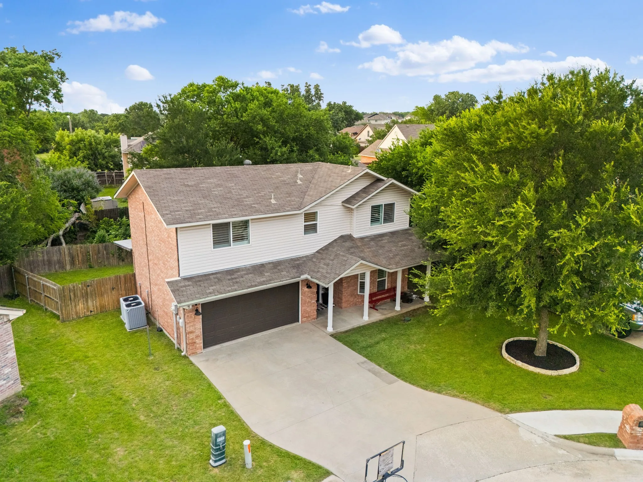 Single Family Residence For Sale in Collin County , 336 Timbercreek Court, Princeton, Texas 75407, 4 Bedroom, 3 Bathroom, 2 Garage spaces, 1,793 Sqft, built in 2003, mls#21391069, Real Estate Agent in Princeton, Homes For Sale in Collin county, Homes For Sale in Princeton, Realtor in Princeton Texas, Real Estate Brokerage Independent Realty Texas, Luminita Cordes Realtor
