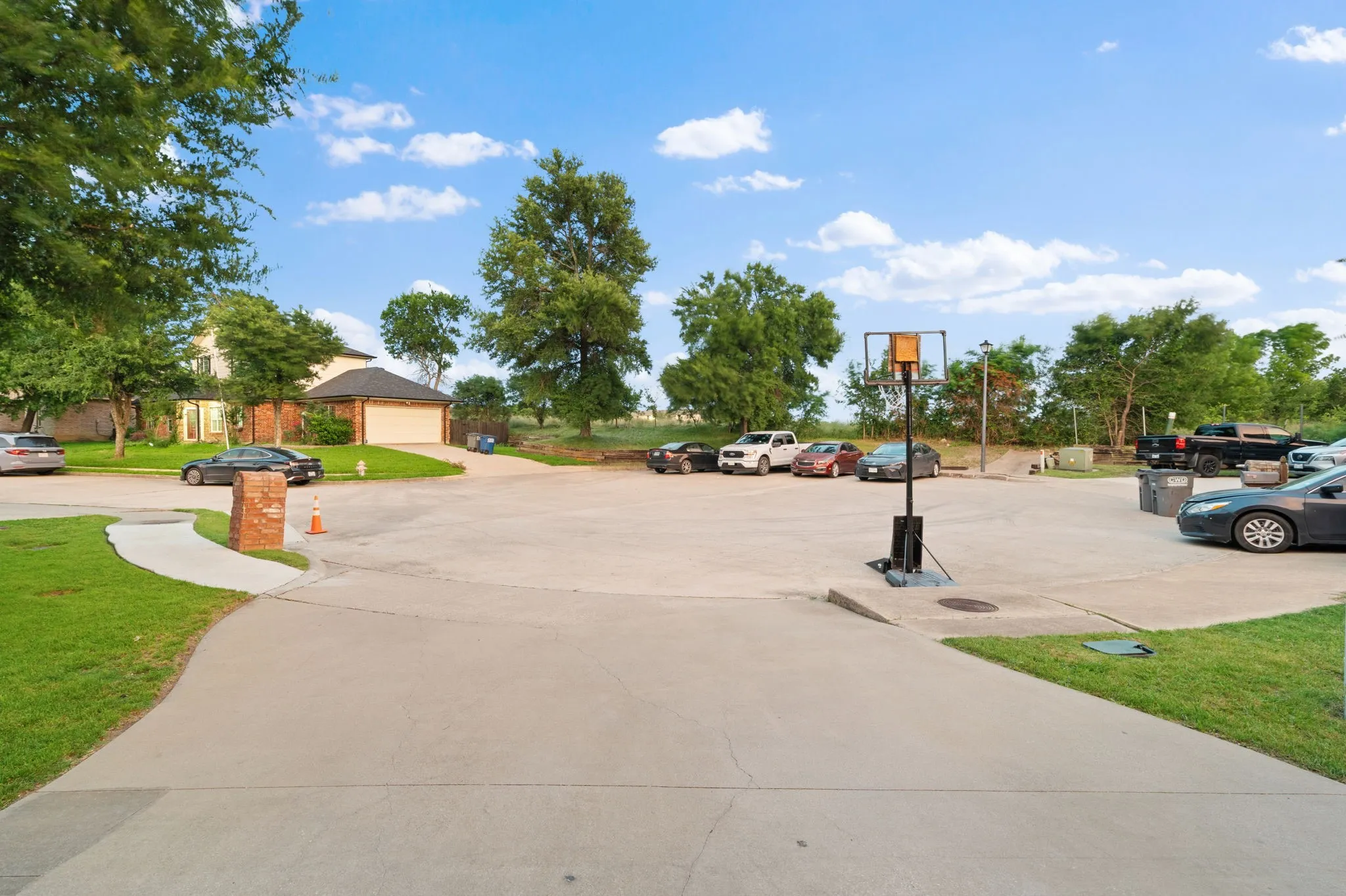 Single Family Residence For Sale in Collin County , 336 Timbercreek Court, Princeton, Texas 75407, 4 Bedroom, 3 Bathroom, 2 Garage spaces, 1,793 Sqft, built in 2003, mls#21391069, Real Estate Agent in Princeton, Homes For Sale in Collin county, Homes For Sale in Princeton, Realtor in Princeton Texas, Real Estate Brokerage Independent Realty Texas, Luminita Cordes Realtor