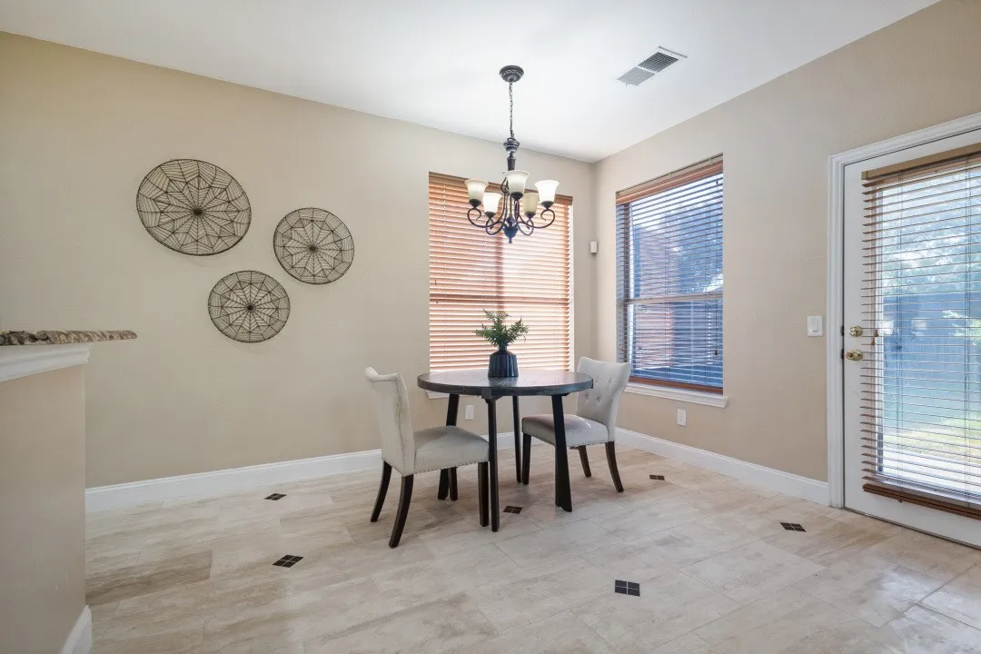 Single Family Residence For Sale in Denton County , 3201 Marquette Drive, Flower Mound, Texas 75022, 4 Bedroom, 3 Bathroom, 2 Garage spaces, 2,498 Sqft, built in 1999, mls#21388391, Real Estate Agent in Flower Mound, Homes For Sale in Denton county, Homes For Sale in Flower Mound, Realtor in Flower Mound Texas, Real Estate Brokerage Independent Realty Texas, Luminita Cordes Realtor