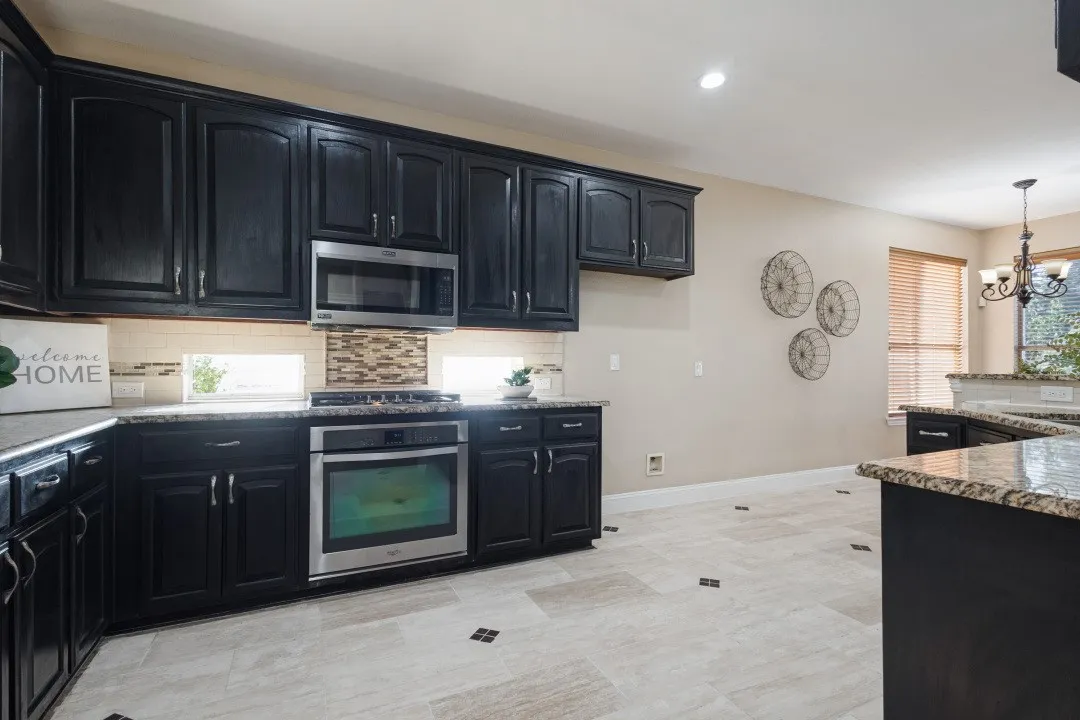 Single Family Residence For Sale in Denton County , 3201 Marquette Drive, Flower Mound, Texas 75022, 4 Bedroom, 3 Bathroom, 2 Garage spaces, 2,498 Sqft, built in 1999, mls#21388391, Real Estate Agent in Flower Mound, Homes For Sale in Denton county, Homes For Sale in Flower Mound, Realtor in Flower Mound Texas, Real Estate Brokerage Independent Realty Texas, Luminita Cordes Realtor