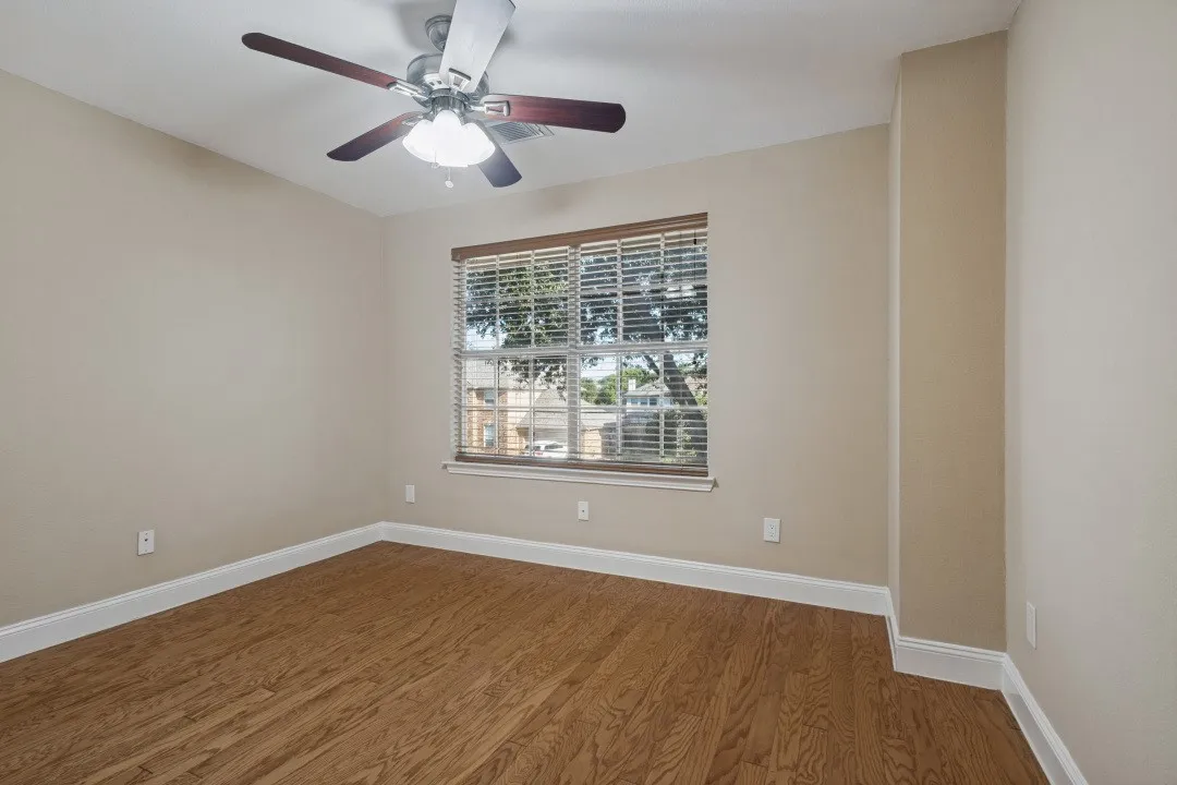 Single Family Residence For Sale in Denton County , 3201 Marquette Drive, Flower Mound, Texas 75022, 4 Bedroom, 3 Bathroom, 2 Garage spaces, 2,498 Sqft, built in 1999, mls#21388391, Real Estate Agent in Flower Mound, Homes For Sale in Denton county, Homes For Sale in Flower Mound, Realtor in Flower Mound Texas, Real Estate Brokerage Independent Realty Texas, Luminita Cordes Realtor