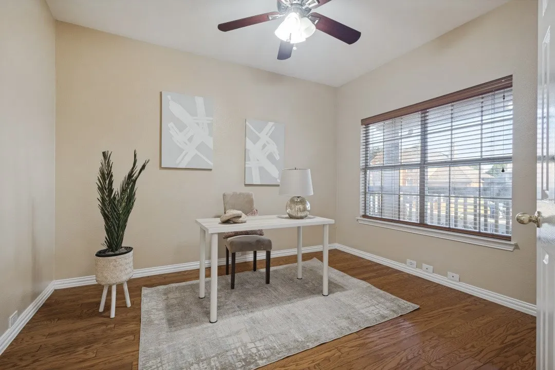Single Family Residence For Sale in Denton County , 3201 Marquette Drive, Flower Mound, Texas 75022, 4 Bedroom, 3 Bathroom, 2 Garage spaces, 2,498 Sqft, built in 1999, mls#21388391, Real Estate Agent in Flower Mound, Homes For Sale in Denton county, Homes For Sale in Flower Mound, Realtor in Flower Mound Texas, Real Estate Brokerage Independent Realty Texas, Luminita Cordes Realtor