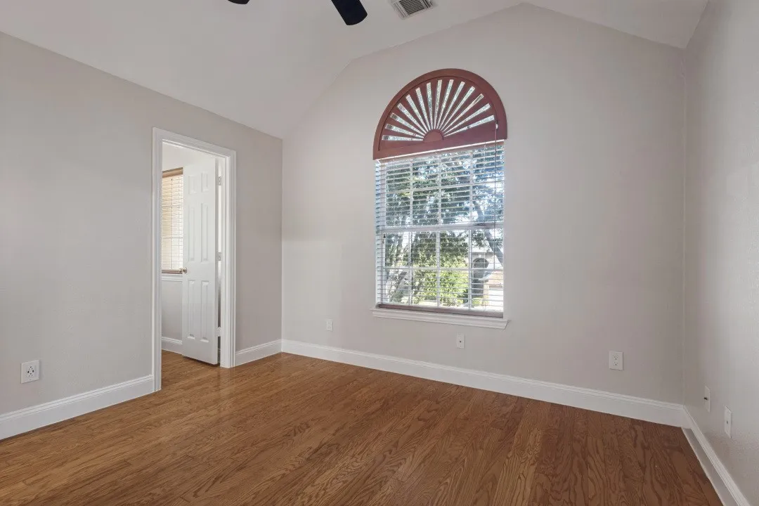 Single Family Residence For Sale in Denton County , 3201 Marquette Drive, Flower Mound, Texas 75022, 4 Bedroom, 3 Bathroom, 2 Garage spaces, 2,498 Sqft, built in 1999, mls#21388391, Real Estate Agent in Flower Mound, Homes For Sale in Denton county, Homes For Sale in Flower Mound, Realtor in Flower Mound Texas, Real Estate Brokerage Independent Realty Texas, Luminita Cordes Realtor