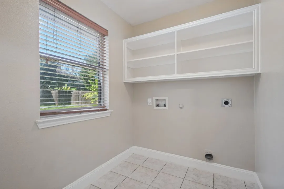 Single Family Residence For Sale in Denton County , 3201 Marquette Drive, Flower Mound, Texas 75022, 4 Bedroom, 3 Bathroom, 2 Garage spaces, 2,498 Sqft, built in 1999, mls#21388391, Real Estate Agent in Flower Mound, Homes For Sale in Denton county, Homes For Sale in Flower Mound, Realtor in Flower Mound Texas, Real Estate Brokerage Independent Realty Texas, Luminita Cordes Realtor