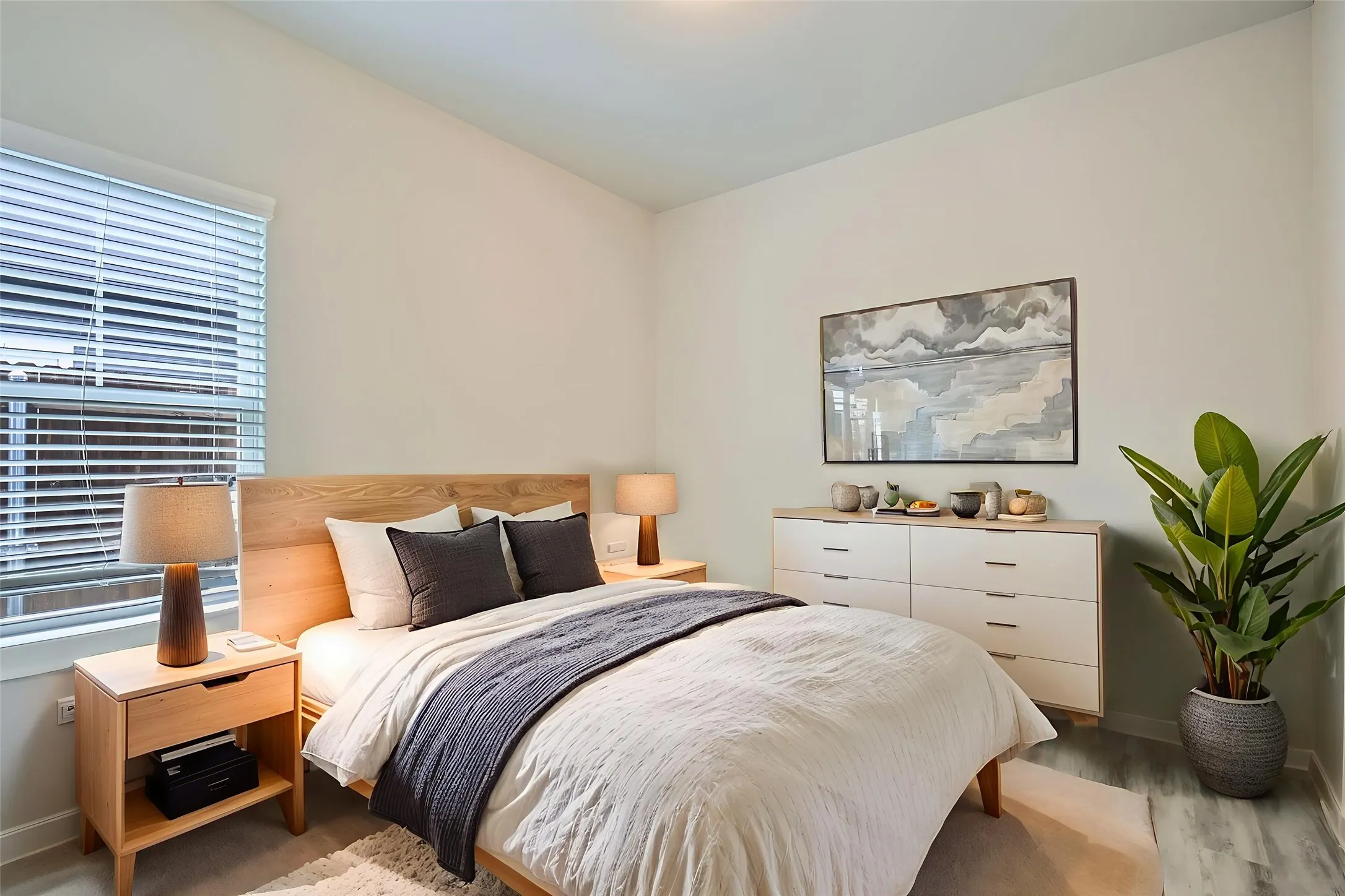 Single Family Residence For Rent in Kaufman County , 4038 Dayton Drive, Forney, Texas 75126, 4 Bedroom, 2 Bathroom, 2 Garage spaces, 1,985 Sqft, built in 2023, mls#21391107, Real Estate Agent in Forney, Homes For Rent in Kaufman county, Homes For Rent in Forney, Realtor in Forney Texas, Real Estate Brokerage Independent Realty Texas, Luminita Cordes Realtor