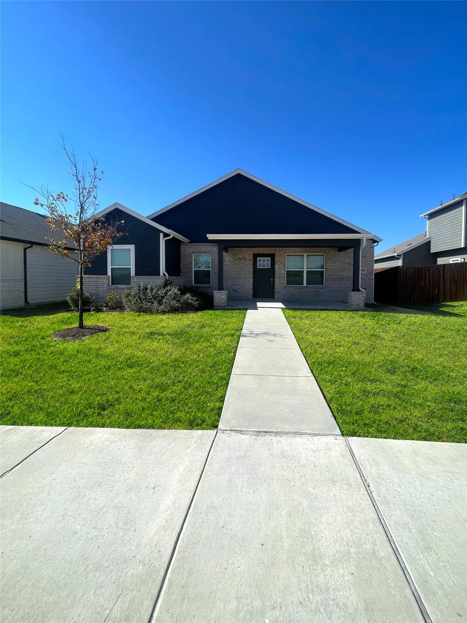 Single Family Residence For Rent in Kaufman County , 4038 Dayton Drive, Forney, Texas 75126, 4 Bedroom, 2 Bathroom, 2 Garage spaces, 1,985 Sqft, built in 2023, mls#21391107, Real Estate Agent in Forney, Homes For Rent in Kaufman county, Homes For Rent in Forney, Realtor in Forney Texas, Real Estate Brokerage Independent Realty Texas, Luminita Cordes Realtor