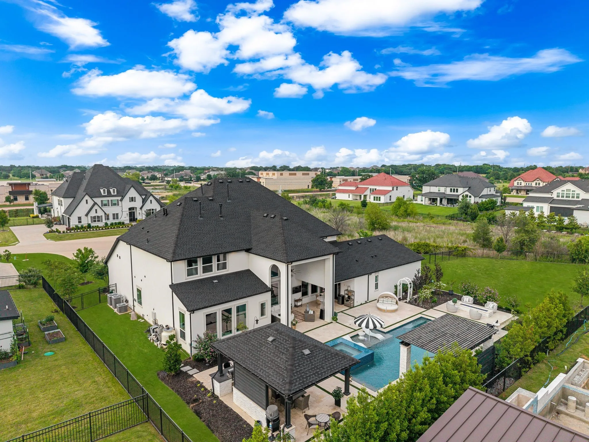 Single Family Residence For Sale in Denton County , 5401 Barry Boulevard, Flower Mound, Texas 75022, 4 Bedroom, 6 Bathroom, 3 Garage spaces, 5,656 Sqft, built in 2022, mls#21391109, Real Estate Agent in Flower Mound, Homes For Sale in Denton county, Homes For Sale in Flower Mound, Realtor in Flower Mound Texas, Real Estate Brokerage Independent Realty Texas, Luminita Cordes Realtor