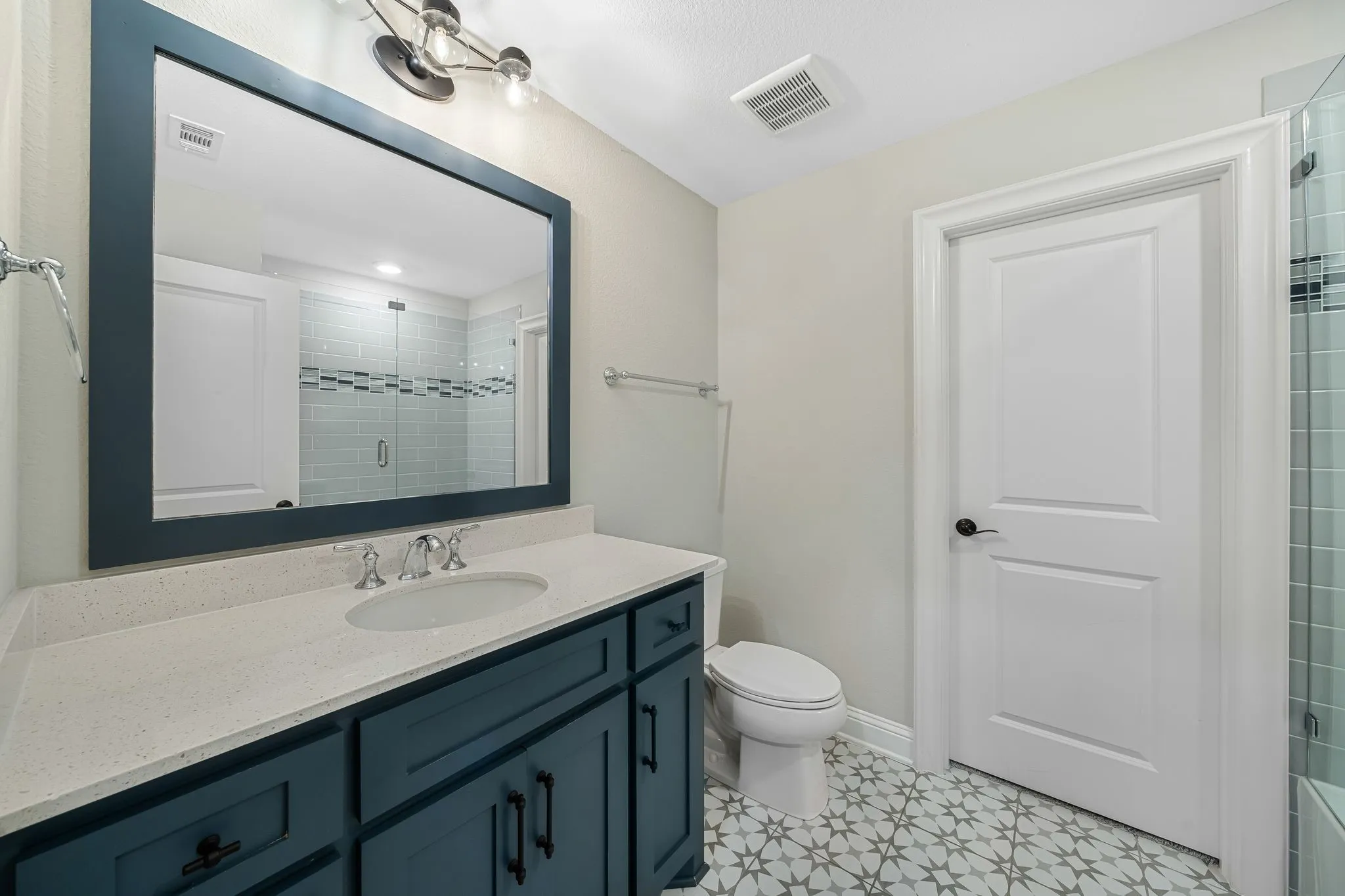 Single Family Residence For Sale in Denton County , 5401 Barry Boulevard, Flower Mound, Texas 75022, 4 Bedroom, 6 Bathroom, 3 Garage spaces, 5,656 Sqft, built in 2022, mls#21391109, Real Estate Agent in Flower Mound, Homes For Sale in Denton county, Homes For Sale in Flower Mound, Realtor in Flower Mound Texas, Real Estate Brokerage Independent Realty Texas, Luminita Cordes Realtor