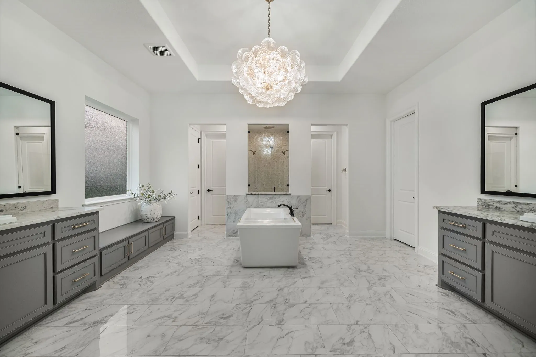 Single Family Residence For Sale in Denton County , 5401 Barry Boulevard, Flower Mound, Texas 75022, 4 Bedroom, 6 Bathroom, 3 Garage spaces, 5,656 Sqft, built in 2022, mls#21391109, Real Estate Agent in Flower Mound, Homes For Sale in Denton county, Homes For Sale in Flower Mound, Realtor in Flower Mound Texas, Real Estate Brokerage Independent Realty Texas, Luminita Cordes Realtor