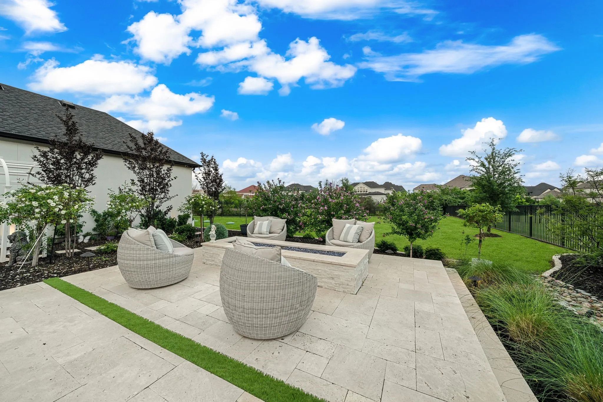 Single Family Residence For Sale in Denton County , 5401 Barry Boulevard, Flower Mound, Texas 75022, 4 Bedroom, 6 Bathroom, 3 Garage spaces, 5,656 Sqft, built in 2022, mls#21391109, Real Estate Agent in Flower Mound, Homes For Sale in Denton county, Homes For Sale in Flower Mound, Realtor in Flower Mound Texas, Real Estate Brokerage Independent Realty Texas, Luminita Cordes Realtor