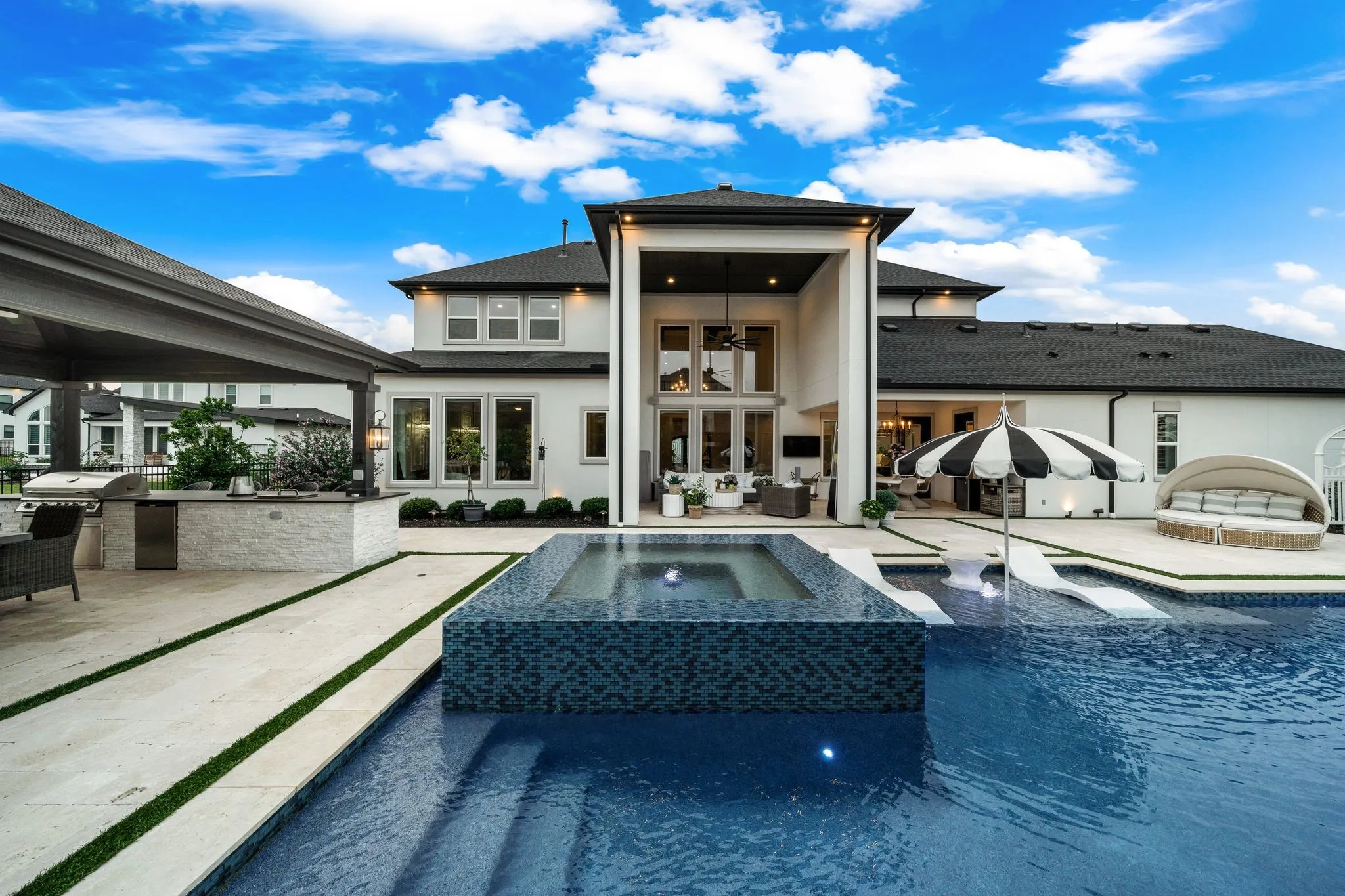 Single Family Residence For Sale in Denton County , 5401 Barry Boulevard, Flower Mound, Texas 75022, 4 Bedroom, 6 Bathroom, 3 Garage spaces, 5,656 Sqft, built in 2022, mls#21391109, Real Estate Agent in Flower Mound, Homes For Sale in Denton county, Homes For Sale in Flower Mound, Realtor in Flower Mound Texas, Real Estate Brokerage Independent Realty Texas, Luminita Cordes Realtor