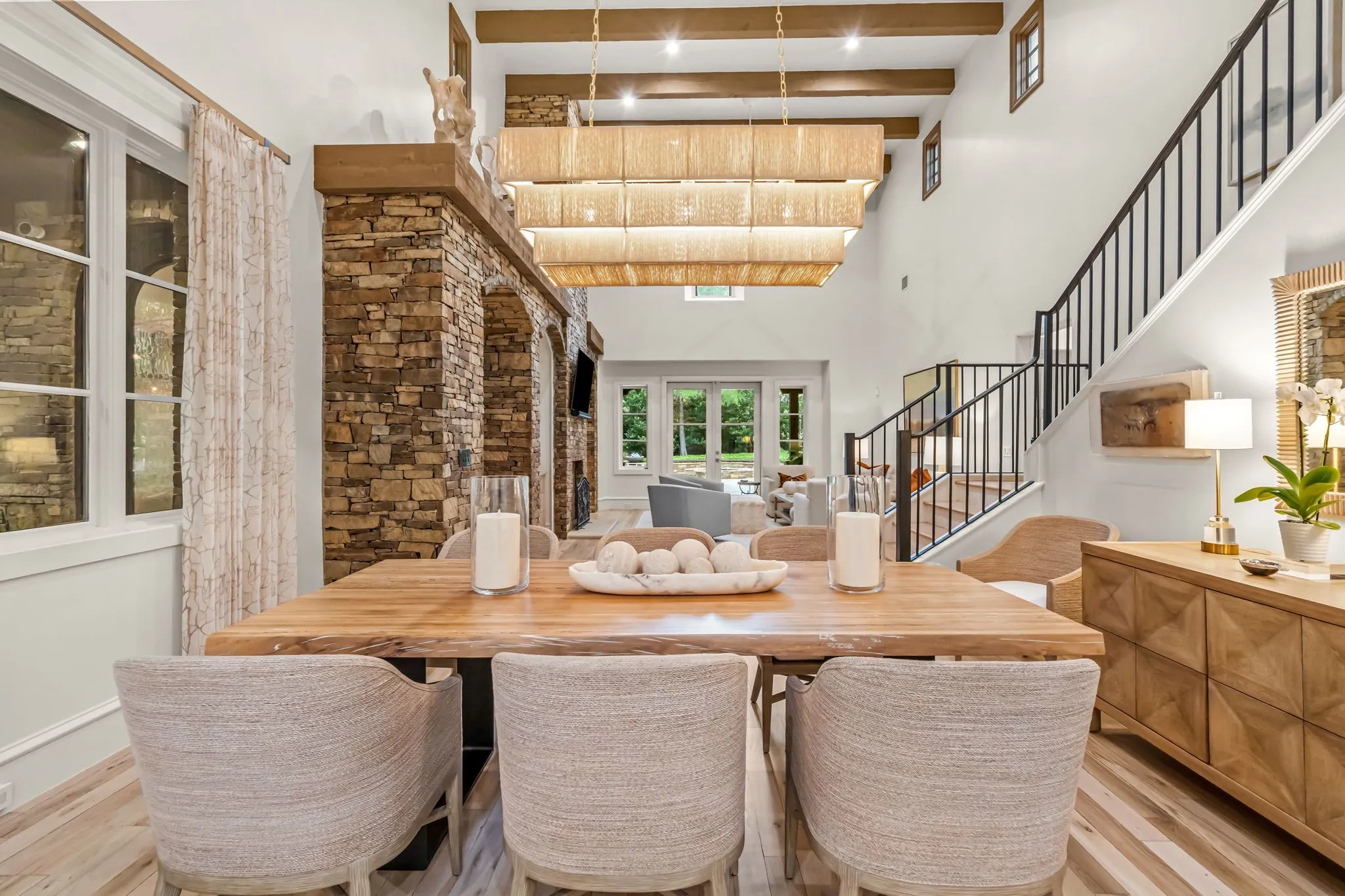 Single Family Residence For Sale in Tarrant County , 2215 King Fisher Drive, Westlake, Texas 76262, 4 Bedroom, 6 Bathroom, 3 Garage spaces, 4,084 Sqft, built in 2008, mls#21391086, Real Estate Agent in Westlake, Homes For Sale in Tarrant county, Homes For Sale in Westlake, Realtor in Westlake Texas, Real Estate Brokerage Independent Realty Texas, Luminita Cordes Realtor