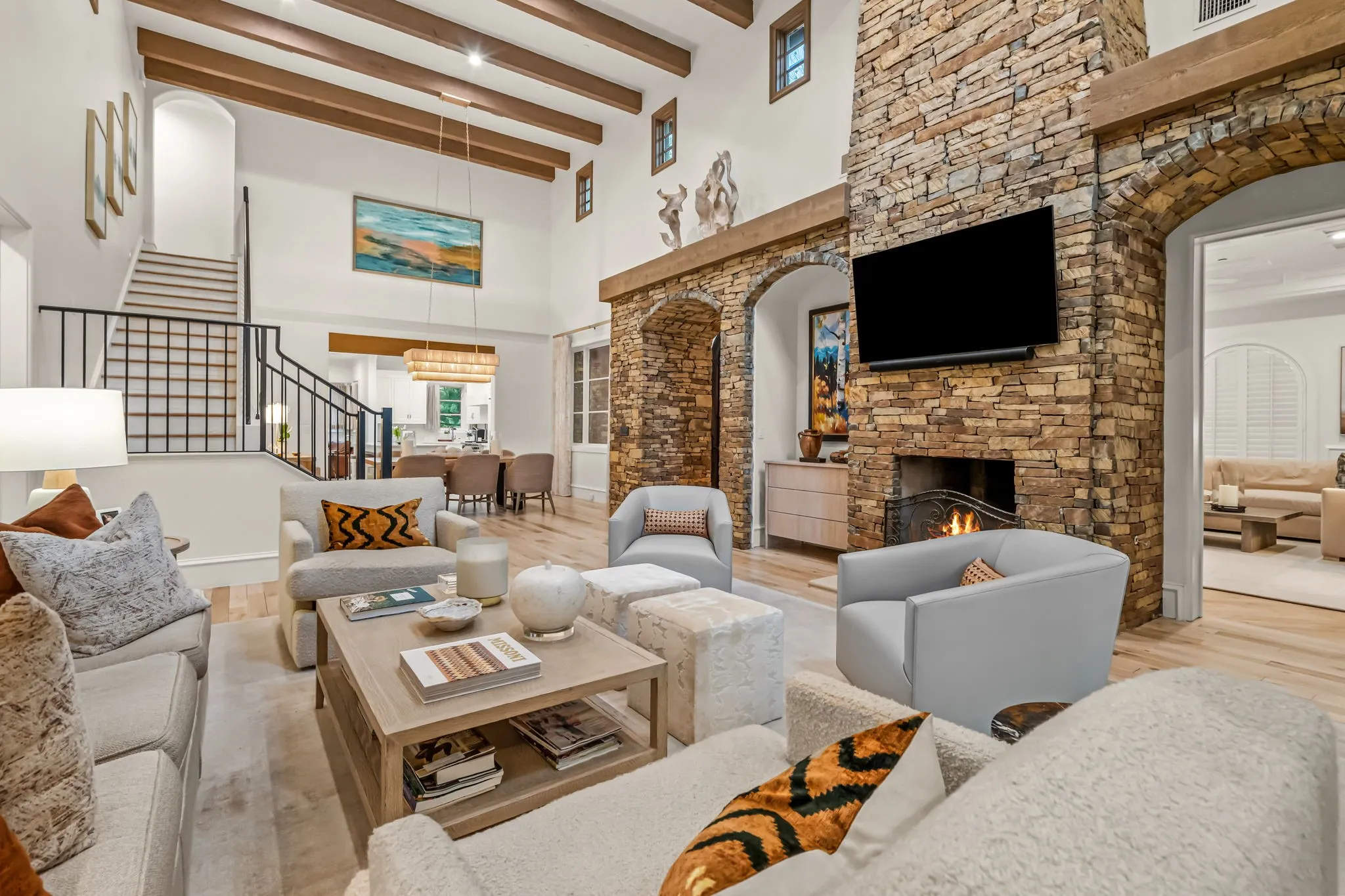 Single Family Residence For Sale in Tarrant County , 2215 King Fisher Drive, Westlake, Texas 76262, 4 Bedroom, 6 Bathroom, 3 Garage spaces, 4,084 Sqft, built in 2008, mls#21391086, Real Estate Agent in Westlake, Homes For Sale in Tarrant county, Homes For Sale in Westlake, Realtor in Westlake Texas, Real Estate Brokerage Independent Realty Texas, Luminita Cordes Realtor