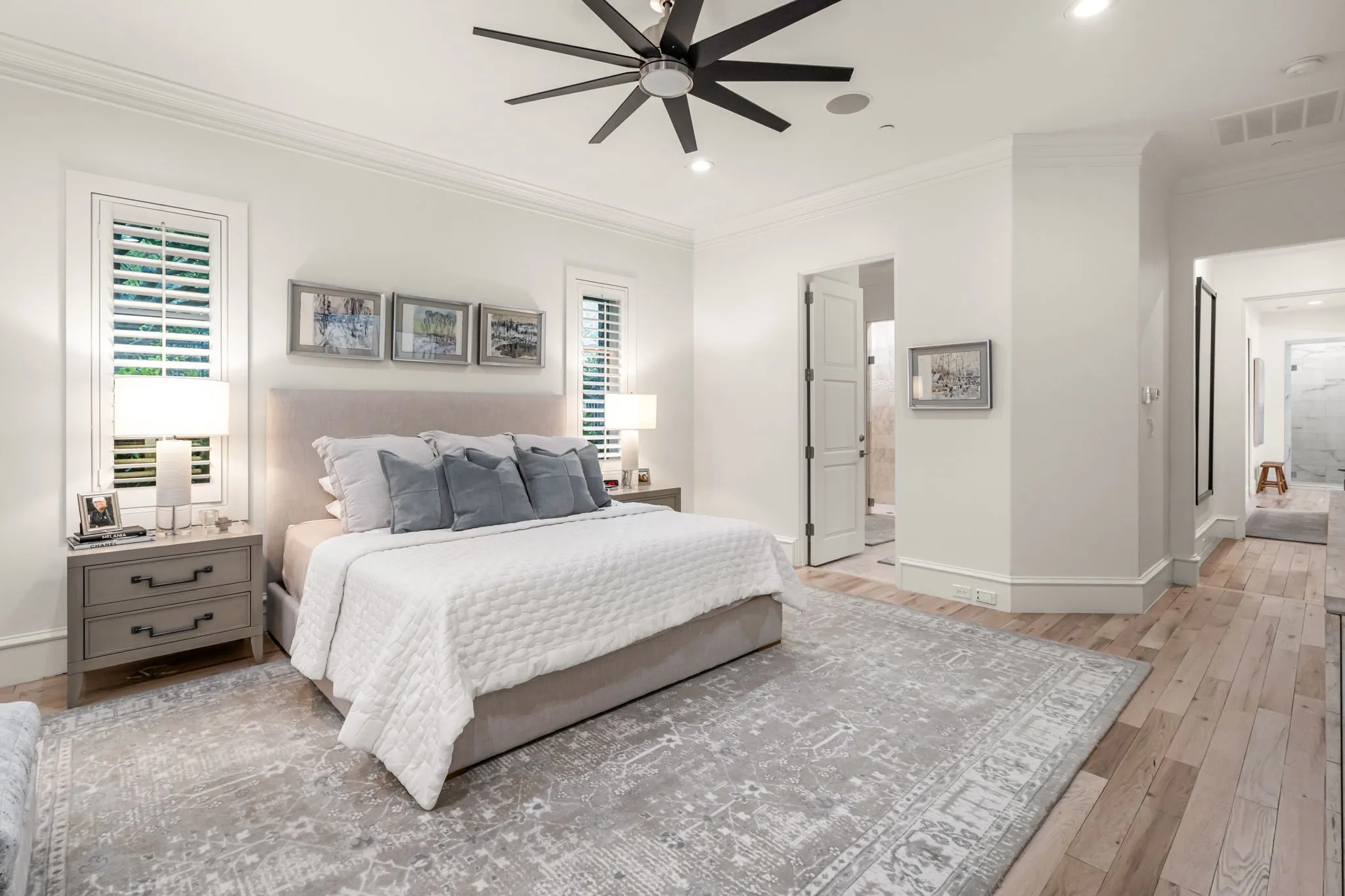 Single Family Residence For Sale in Tarrant County , 2215 King Fisher Drive, Westlake, Texas 76262, 4 Bedroom, 6 Bathroom, 3 Garage spaces, 4,084 Sqft, built in 2008, mls#21391086, Real Estate Agent in Westlake, Homes For Sale in Tarrant county, Homes For Sale in Westlake, Realtor in Westlake Texas, Real Estate Brokerage Independent Realty Texas, Luminita Cordes Realtor