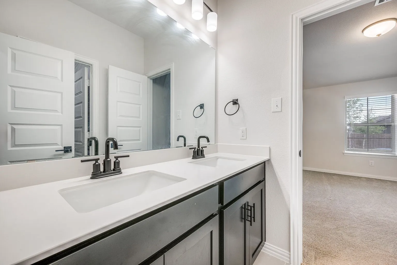 Single Family Residence For Rent in Denton County , 2104 Briar Rose Drive, Denton, Texas 76207, 4 Bedroom, 2 Bathroom, 2 Garage spaces, 2,053 Sqft, built in 2024, mls#21391122, Real Estate Agent in Denton, Homes For Rent in Denton county, Homes For Rent in Denton, Realtor in Denton Texas, Real Estate Brokerage Independent Realty Texas, Luminita Cordes Realtor