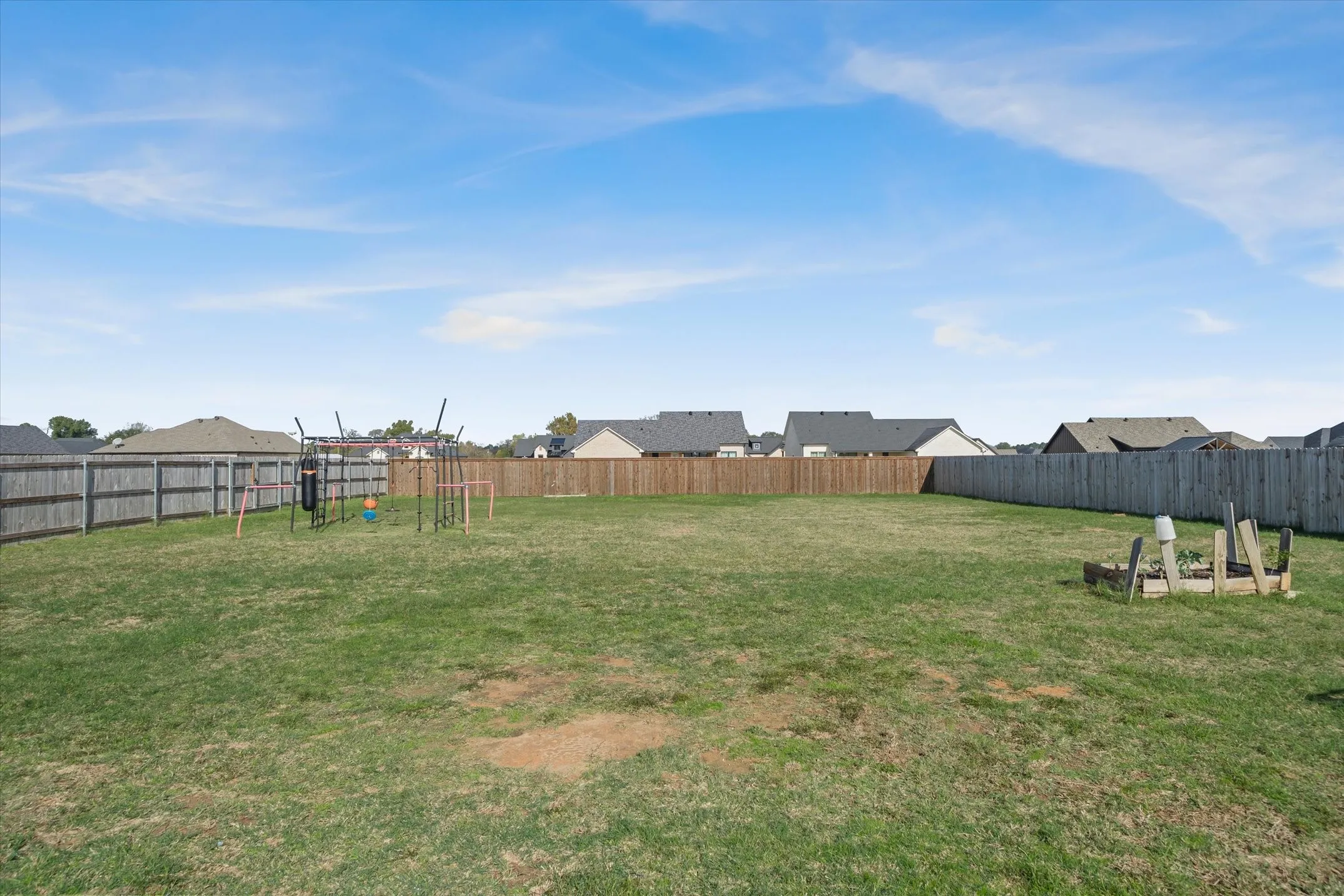 Single Family Residence For Sale in Smith County , 12608 CR 499, Lindale, Texas 75771, 4 Bedroom, 2 Bathroom, 2 Garage spaces, 1,842 Sqft, built in 2022, mls#21391072, Real Estate Agent in Lindale, Homes For Sale in Smith county, Homes For Sale in Lindale, Realtor in Lindale Texas, Real Estate Brokerage Independent Realty Texas, Luminita Cordes Realtor