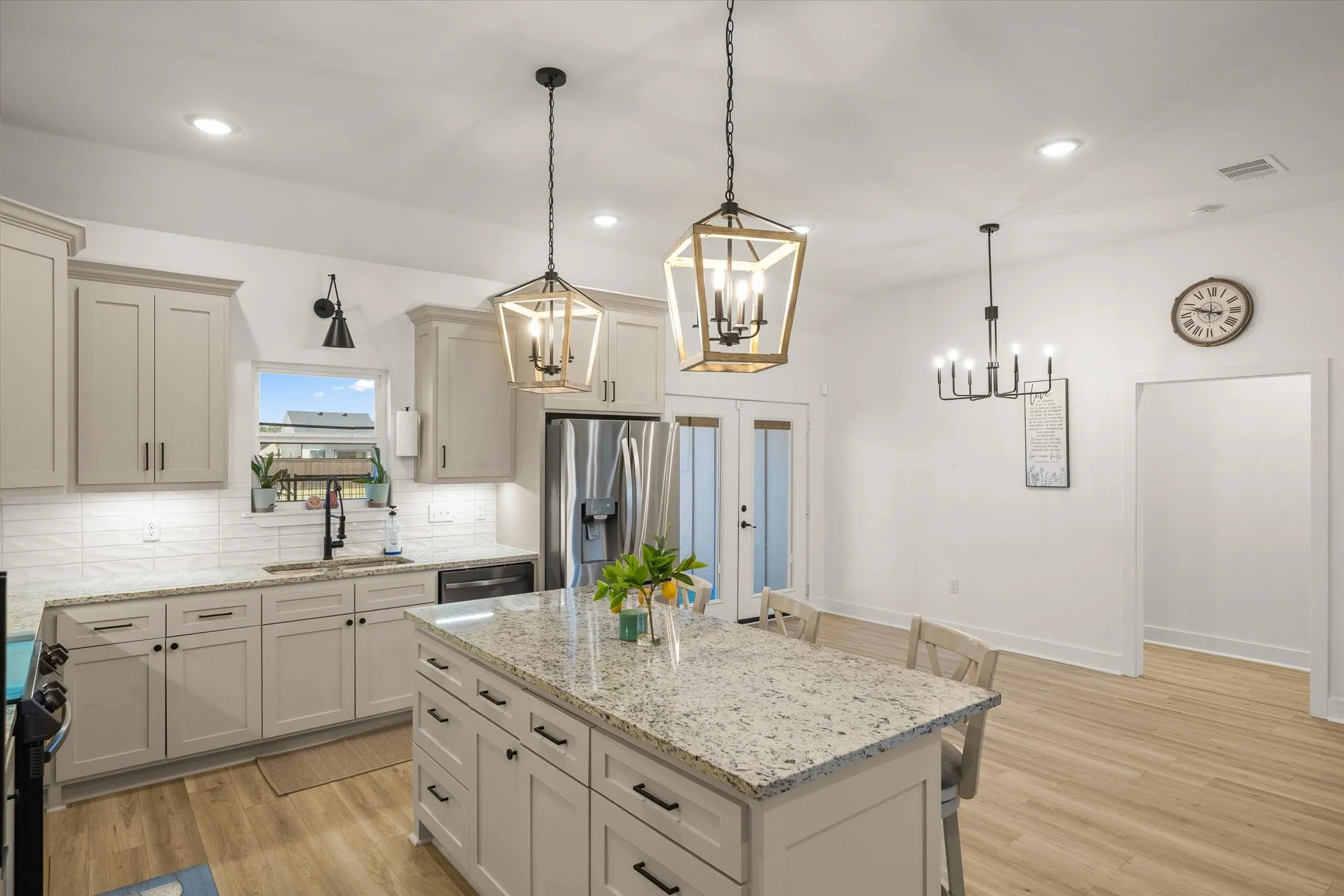 Single Family Residence For Sale in Smith County , 12608 CR 499, Lindale, Texas 75771, 4 Bedroom, 2 Bathroom, 2 Garage spaces, 1,842 Sqft, built in 2022, mls#21391072, Real Estate Agent in Lindale, Homes For Sale in Smith county, Homes For Sale in Lindale, Realtor in Lindale Texas, Real Estate Brokerage Independent Realty Texas, Luminita Cordes Realtor