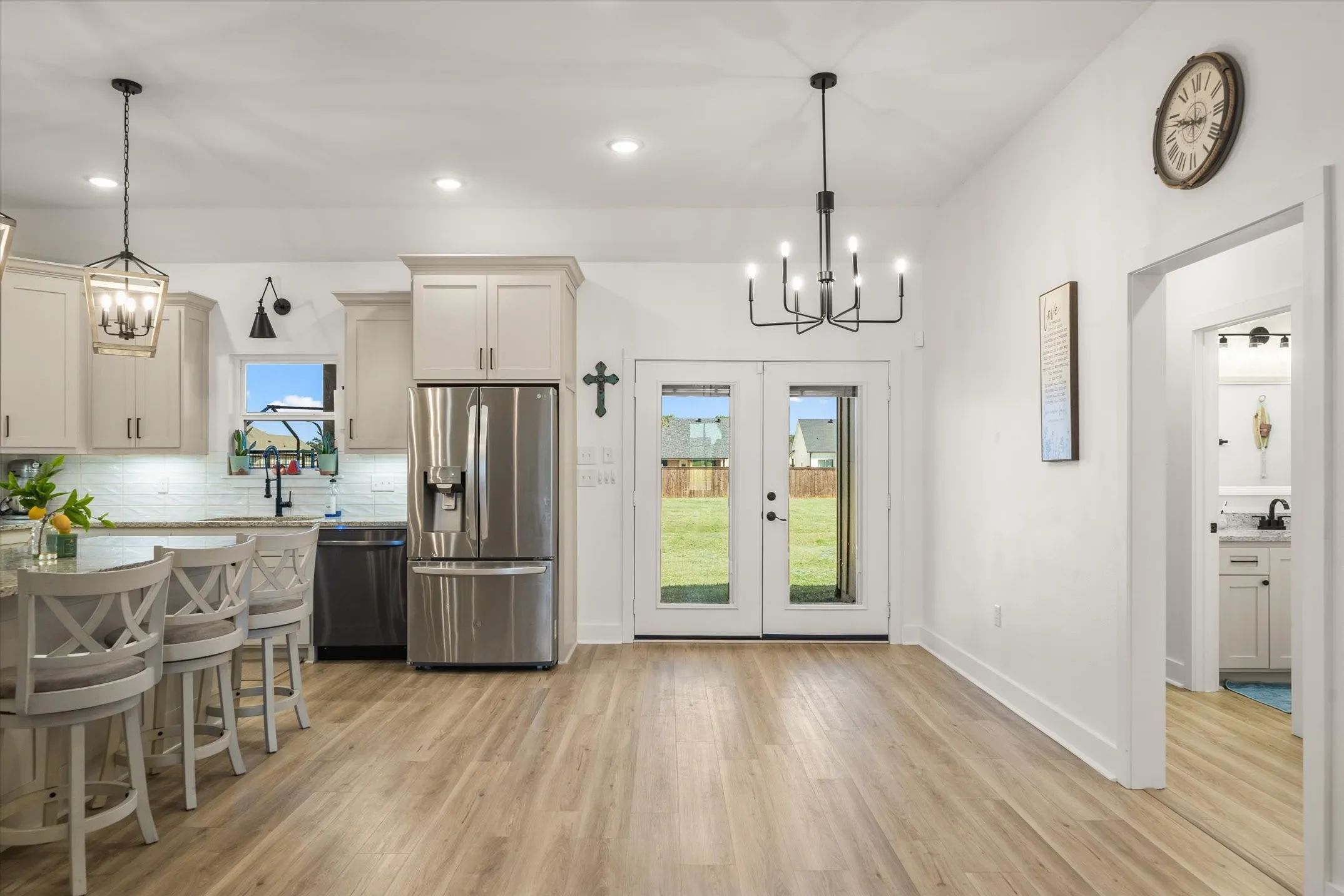Single Family Residence For Sale in Smith County , 12608 CR 499, Lindale, Texas 75771, 4 Bedroom, 2 Bathroom, 2 Garage spaces, 1,842 Sqft, built in 2022, mls#21391072, Real Estate Agent in Lindale, Homes For Sale in Smith county, Homes For Sale in Lindale, Realtor in Lindale Texas, Real Estate Brokerage Independent Realty Texas, Luminita Cordes Realtor