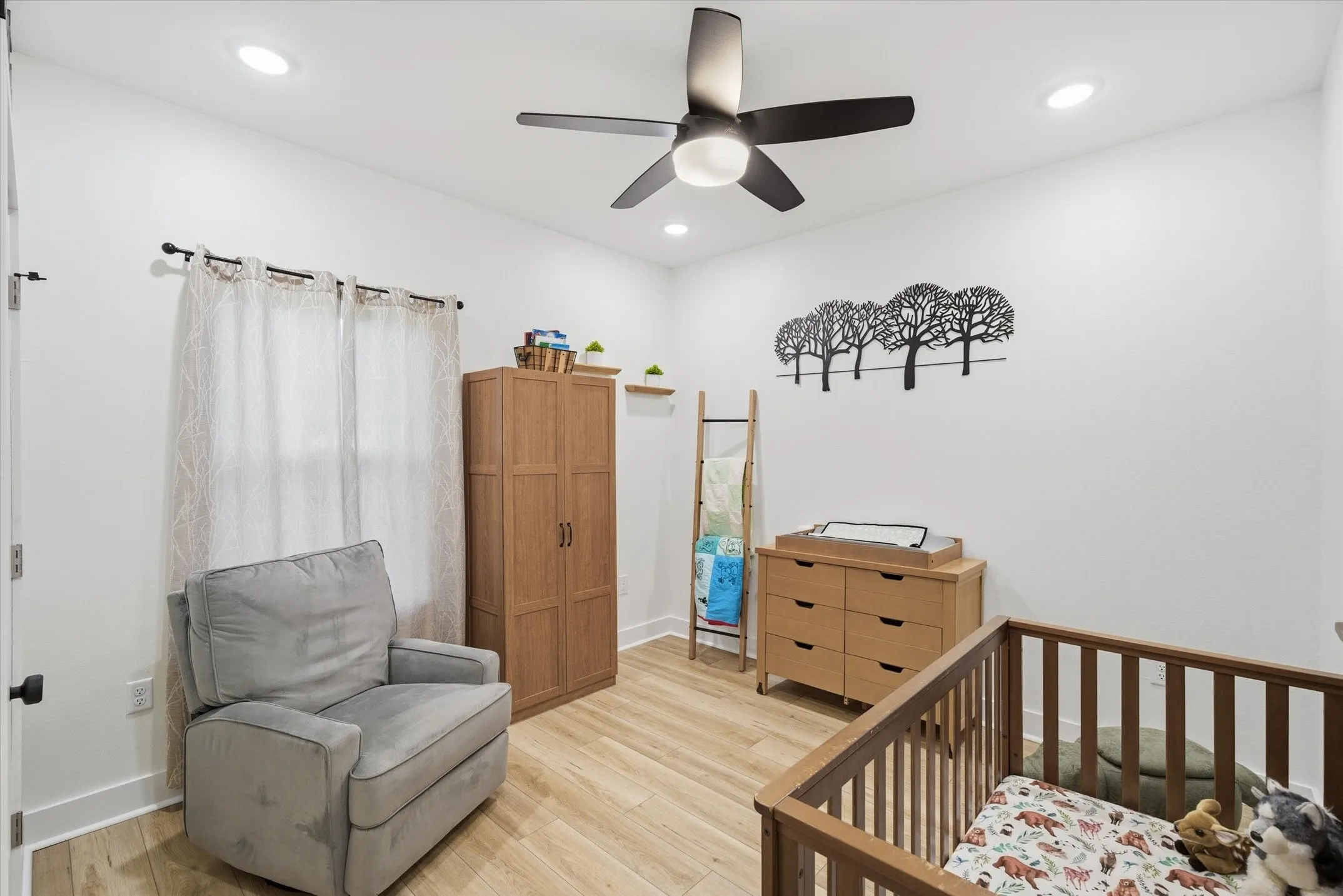 Single Family Residence For Sale in Smith County , 12608 CR 499, Lindale, Texas 75771, 4 Bedroom, 2 Bathroom, 2 Garage spaces, 1,842 Sqft, built in 2022, mls#21391072, Real Estate Agent in Lindale, Homes For Sale in Smith county, Homes For Sale in Lindale, Realtor in Lindale Texas, Real Estate Brokerage Independent Realty Texas, Luminita Cordes Realtor