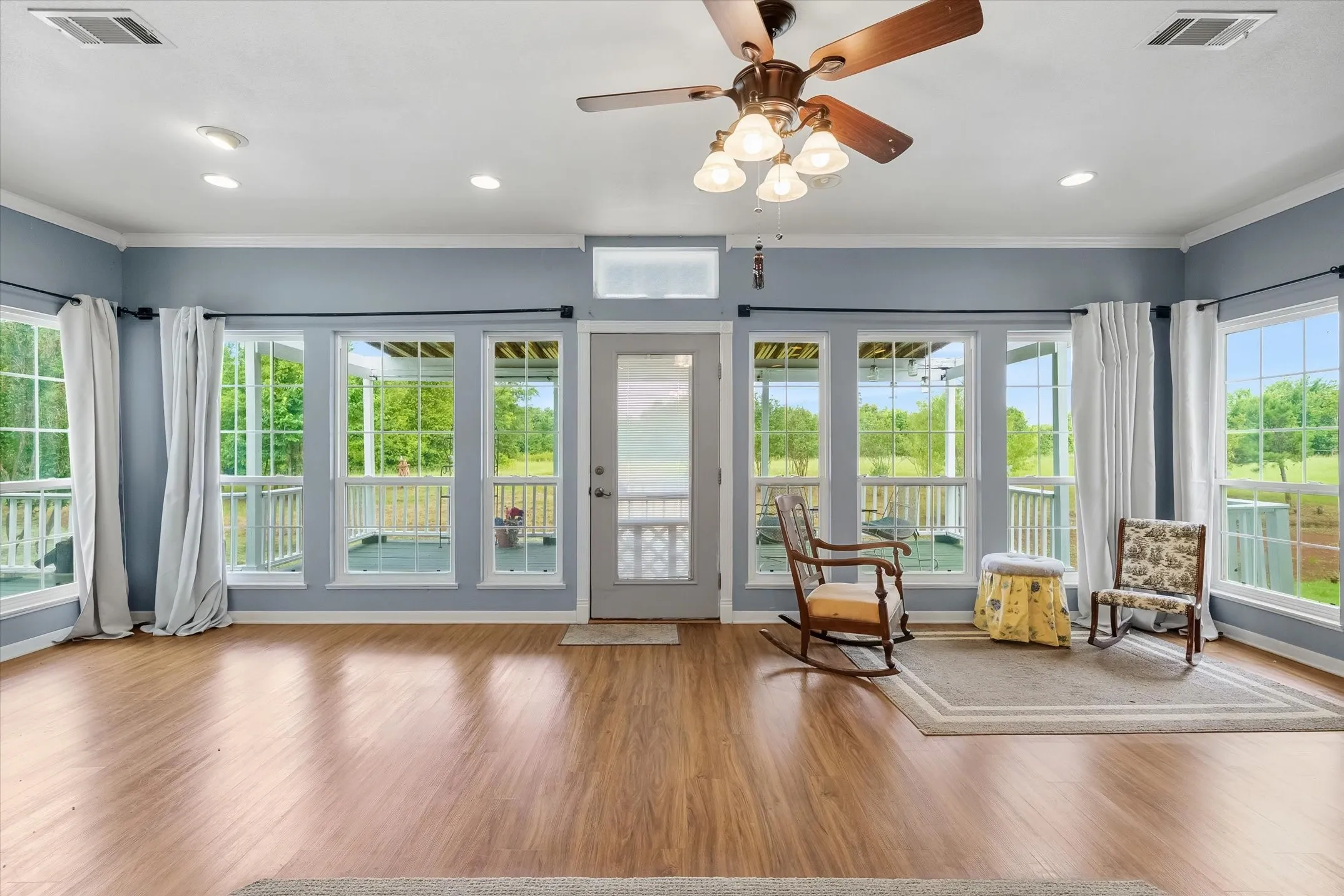 Single Family Residence For Sale in Van Zandt County , 11286 FM 17, Grand Saline, Texas 75140, 3 Bedroom, 3 Bathroom, Garage spaces, 2,400 Sqft, built in 2017, mls#21391127, Real Estate Agent in Grand Saline, Homes For Sale in Van Zandt county, Homes For Sale in Grand Saline, Realtor in Grand Saline Texas, Real Estate Brokerage Independent Realty Texas, Luminita Cordes Realtor